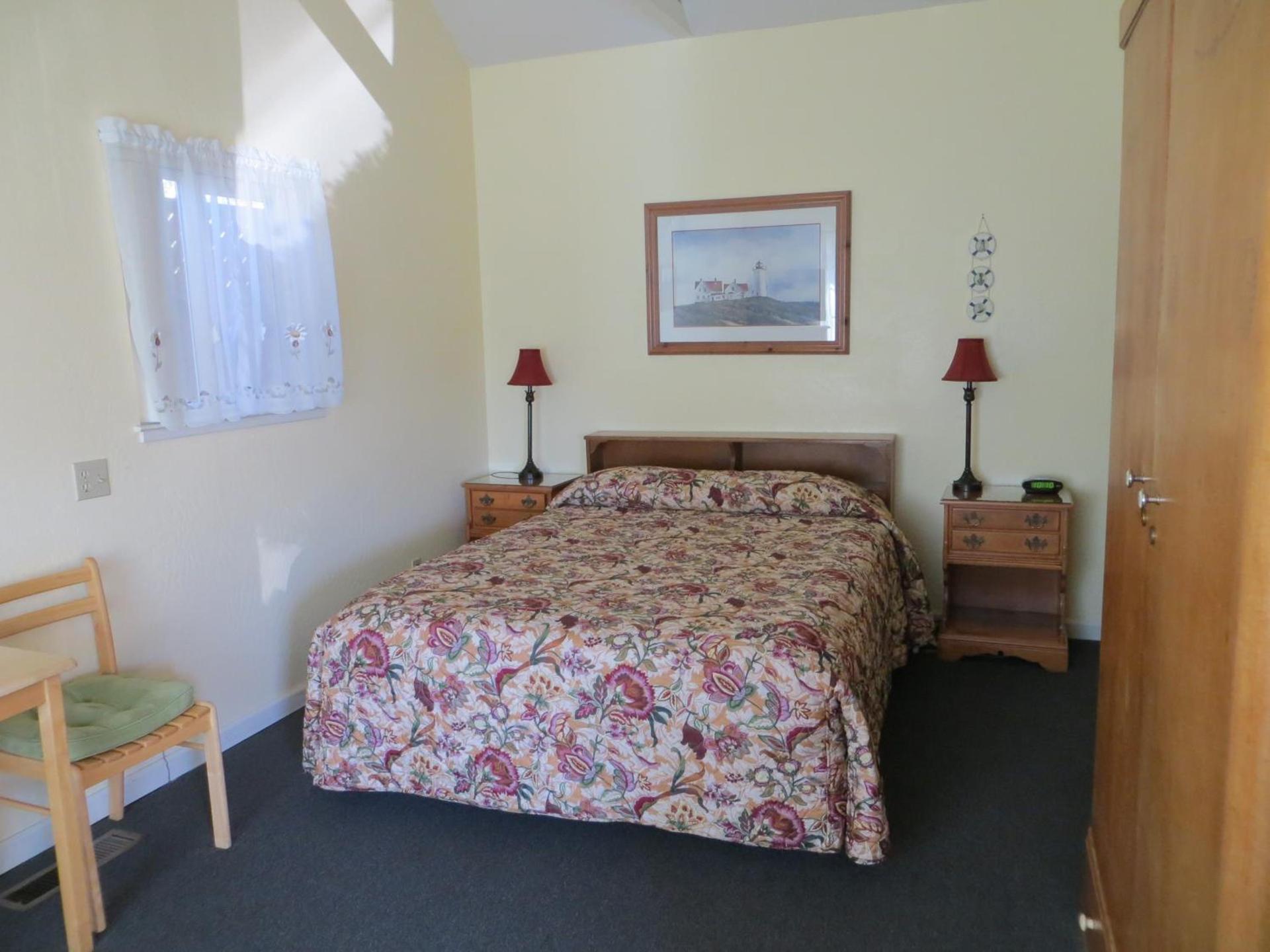 Harbor Inn photo 25