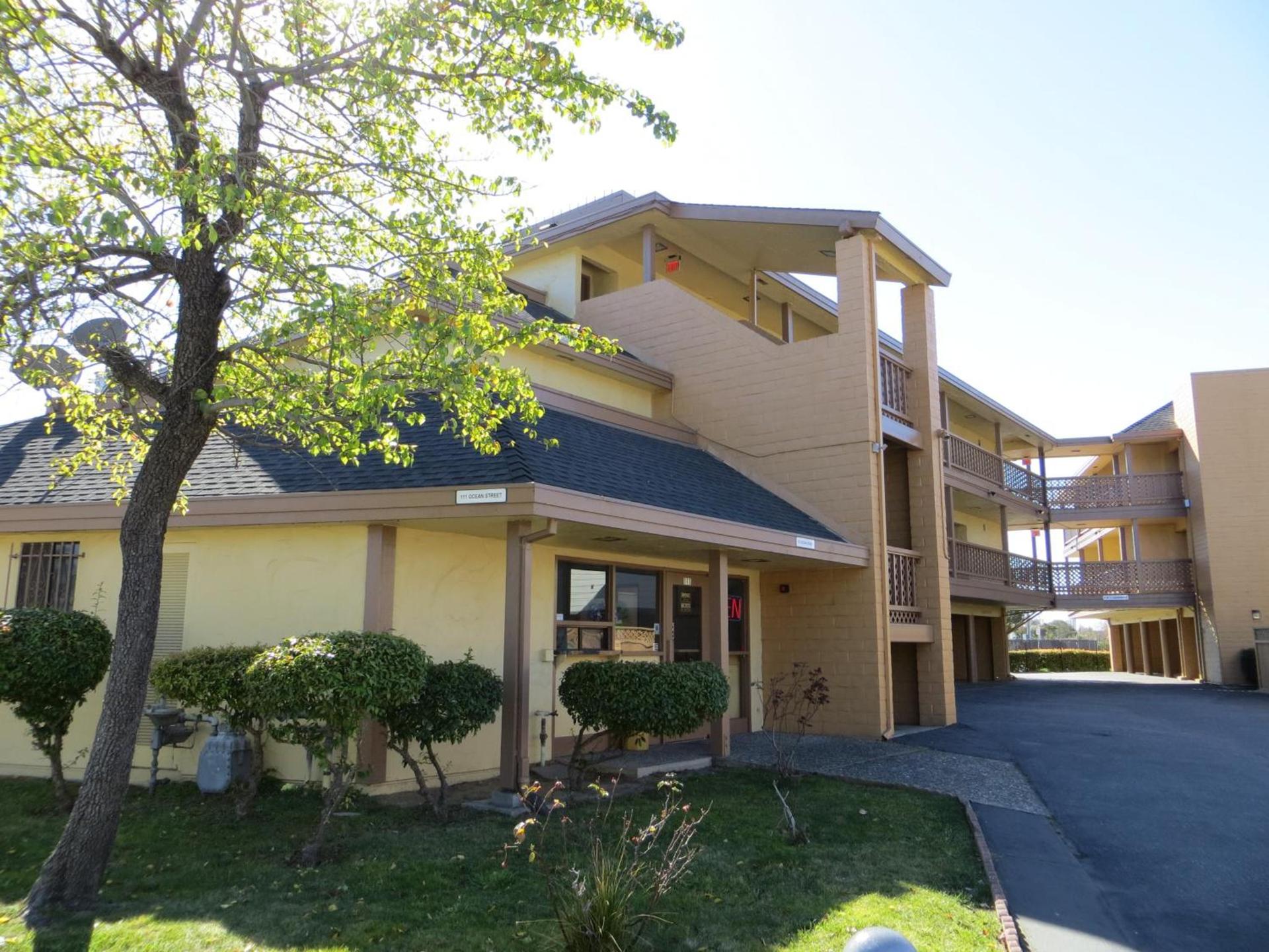 Ocean Gate Inn photo 22