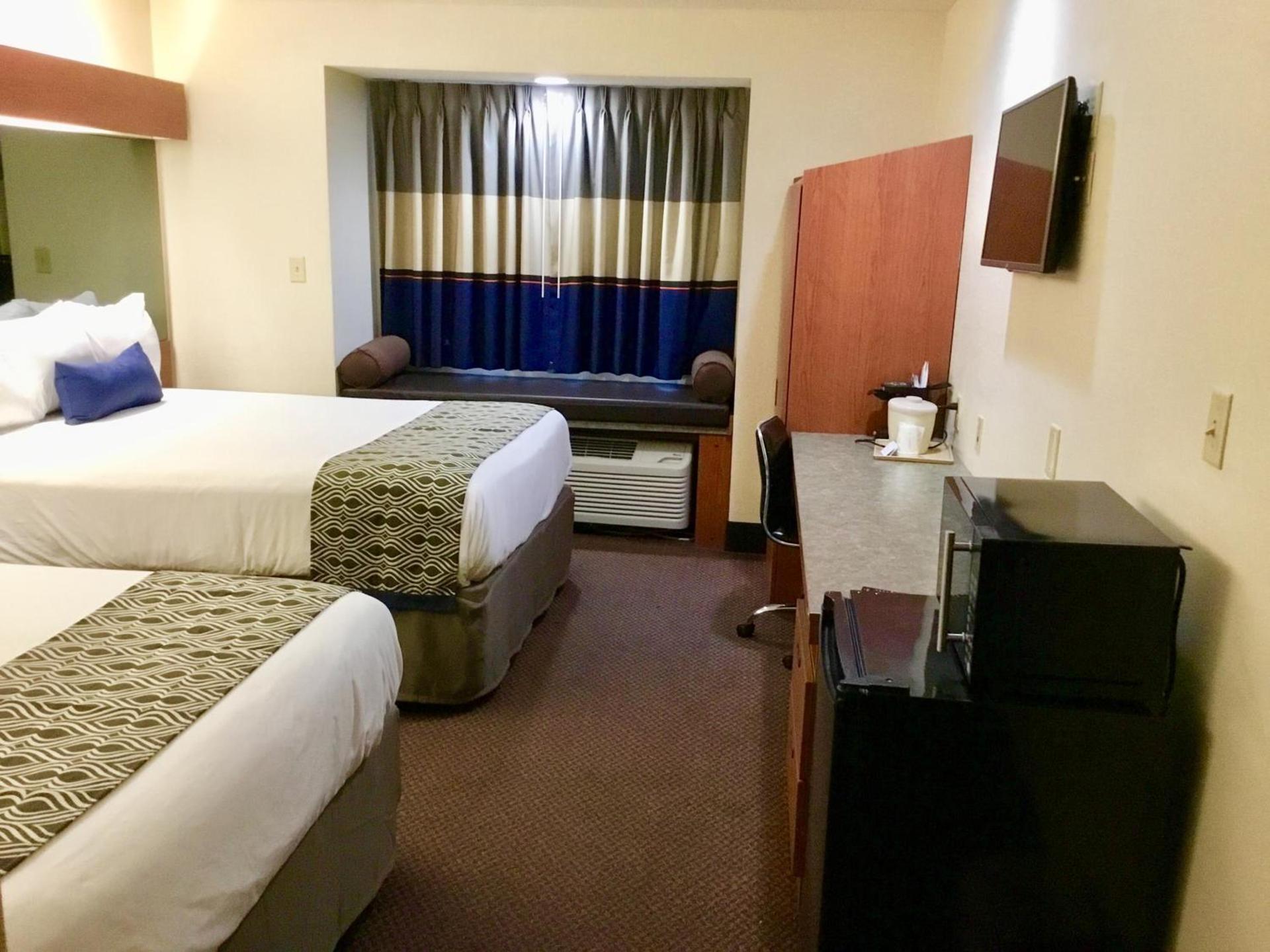 Microtel Inn & Suites by Wyndham Augusta/Riverwatch photo 52