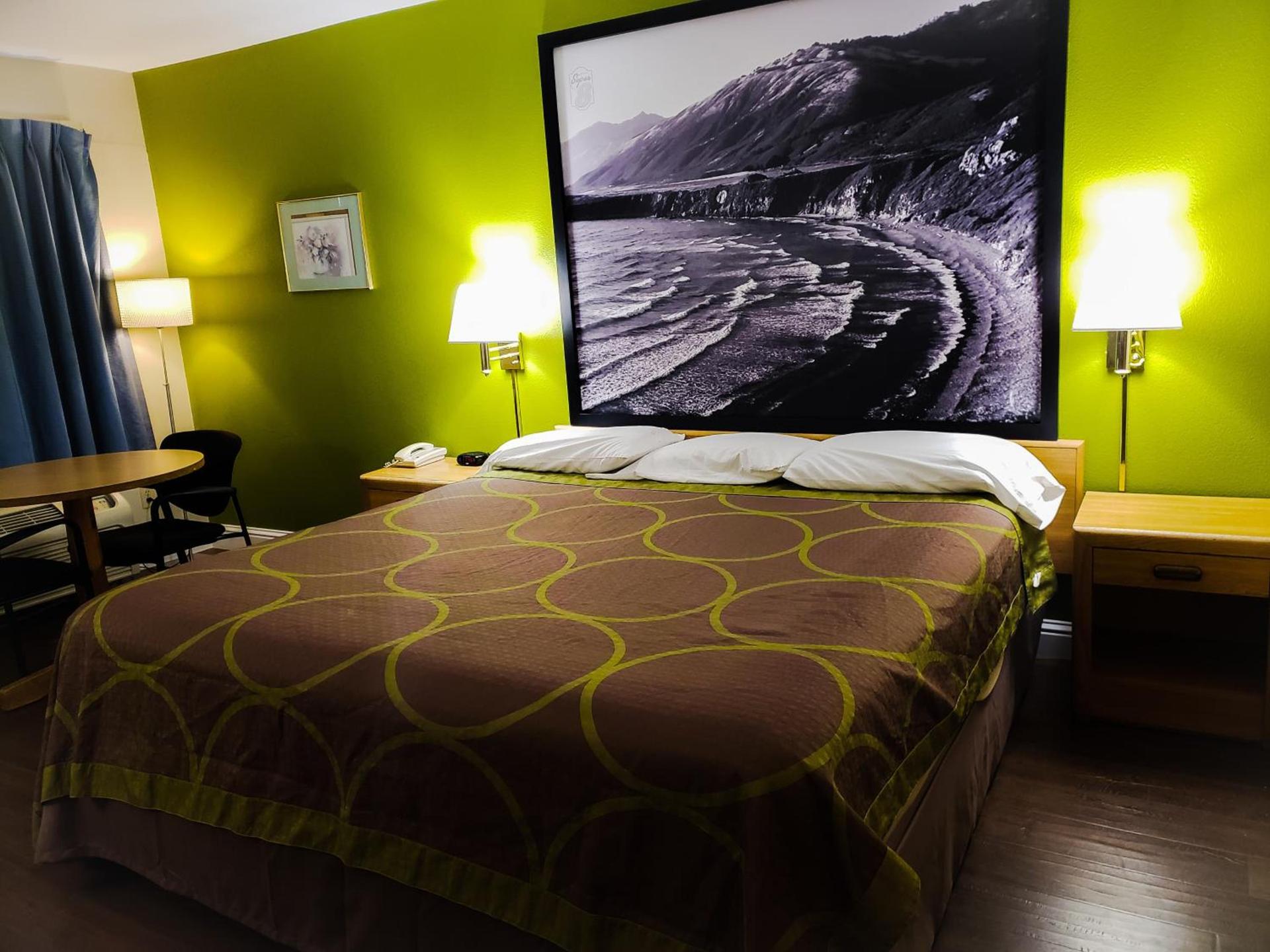 Super 8 by Wyndham Auburn photo 28