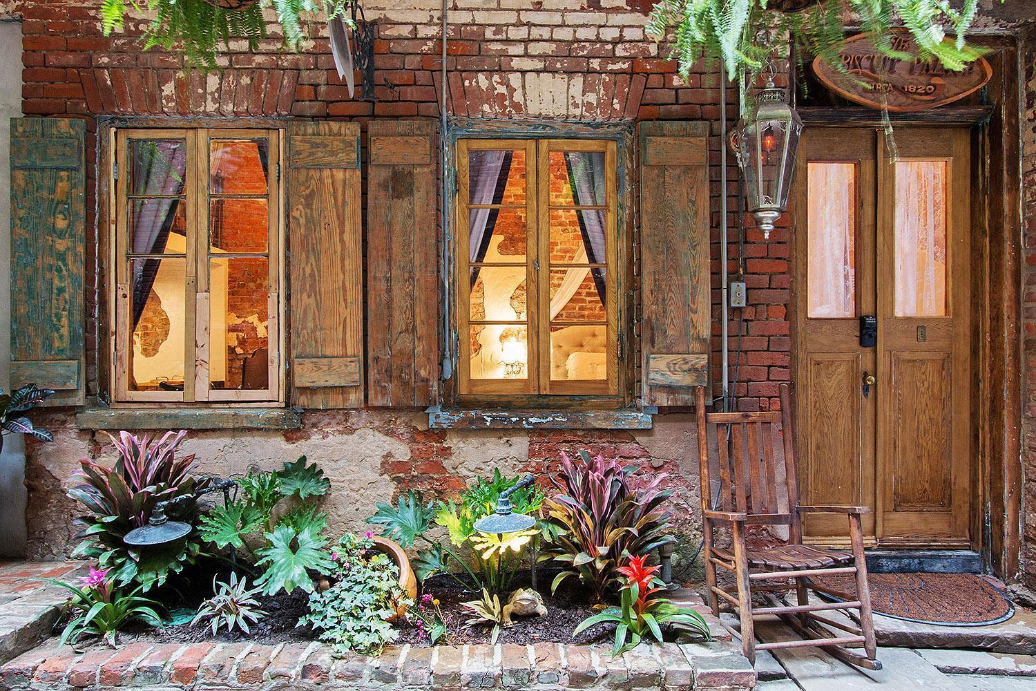 French Quarter Mansion photo 99