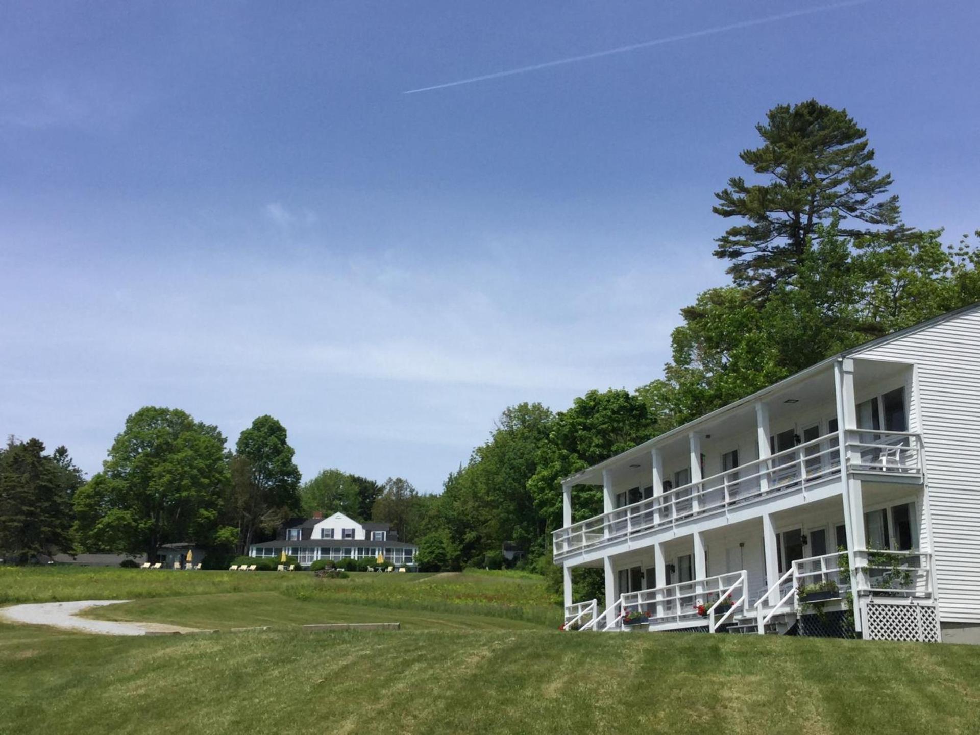 High Tide Inn on the Ocean, Motel and Cottages photo 38