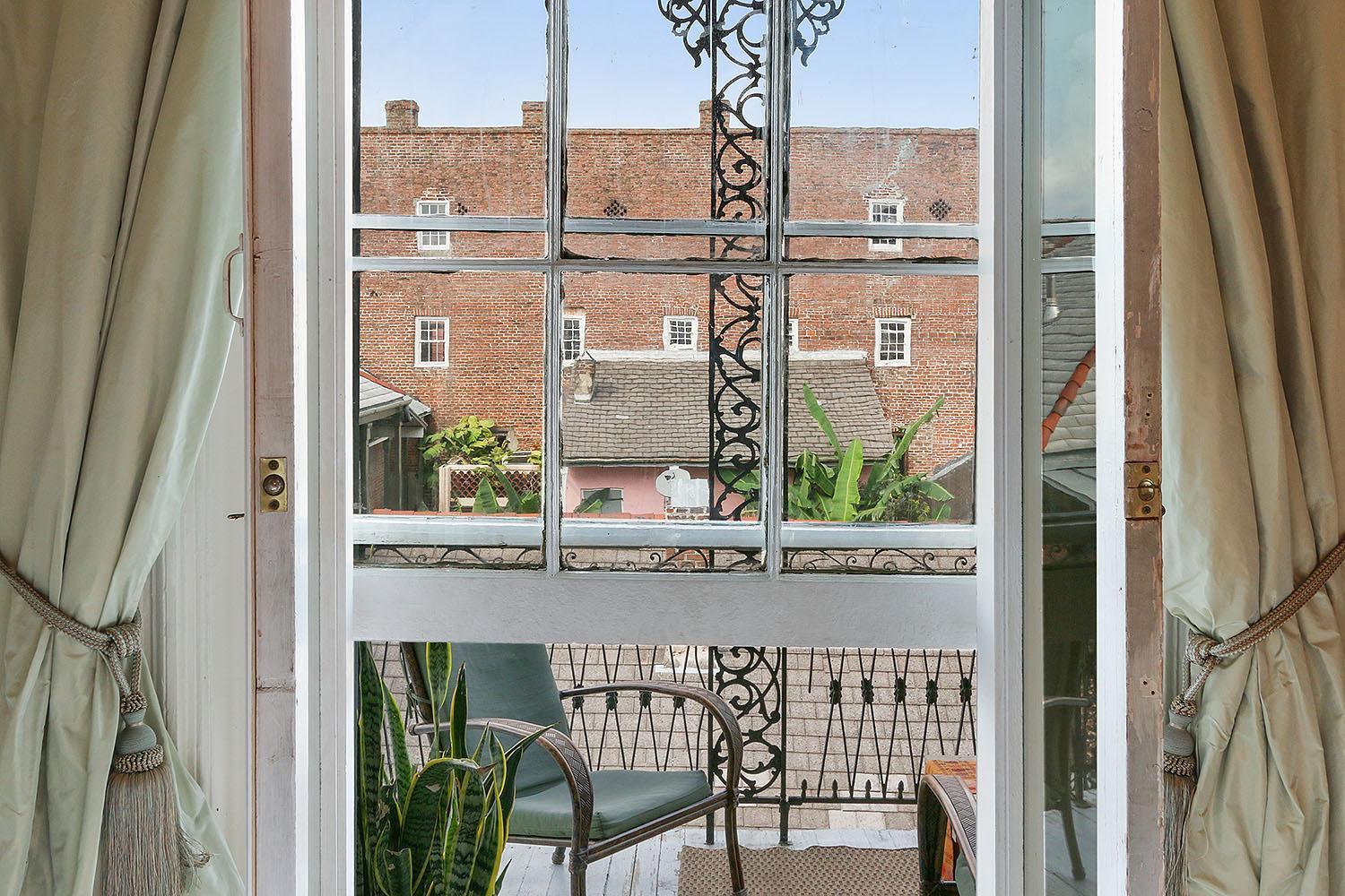 French Quarter Mansion photo 61