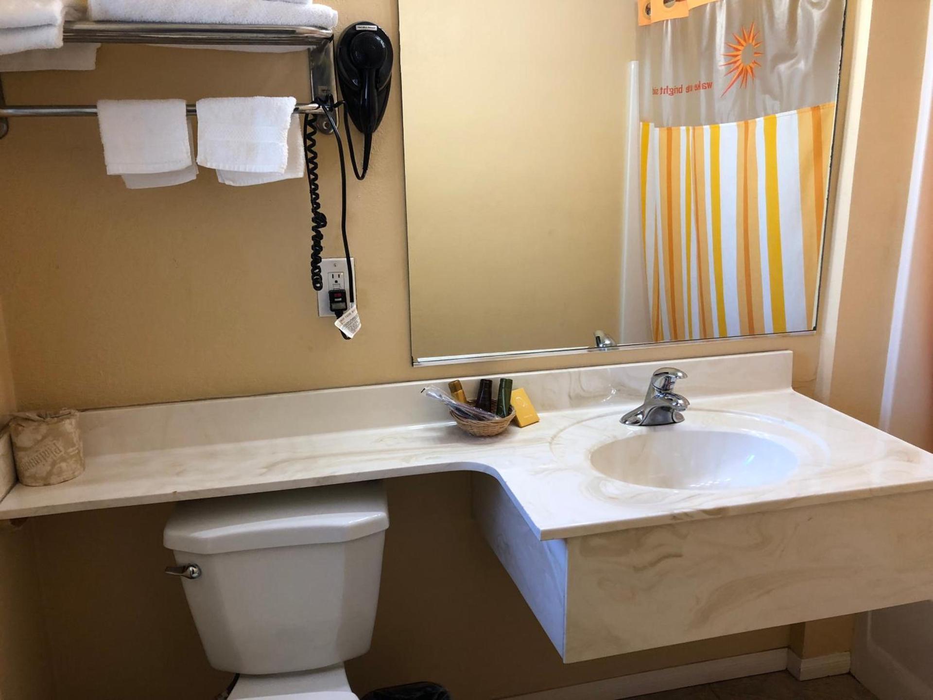 Encore Motel Near Marina Del Rey, Culver City & Venice photo 57