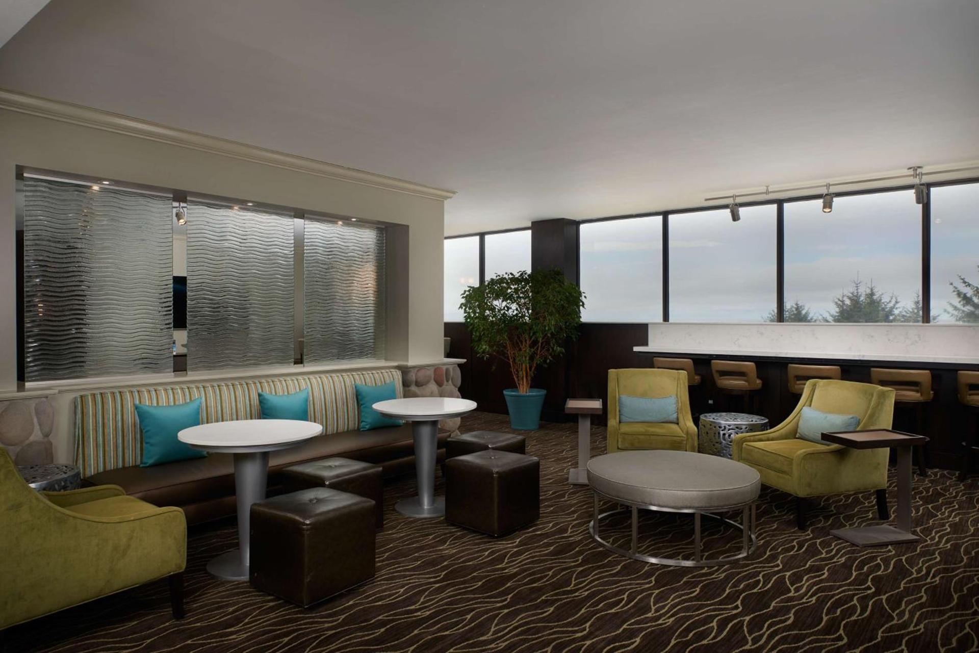 Best Western Plus Agate Beach Inn photo 24