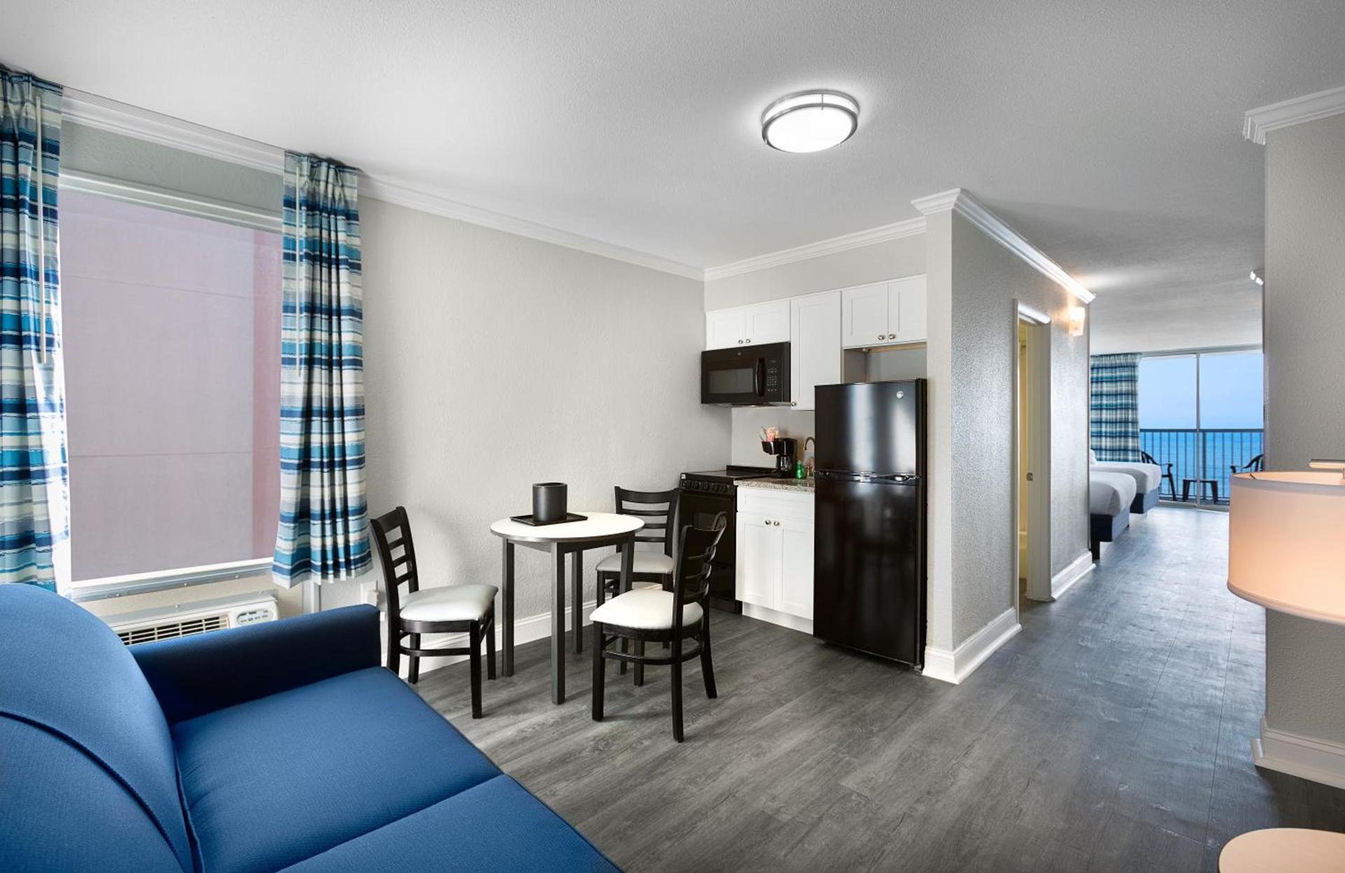 Compass Cove photo 7