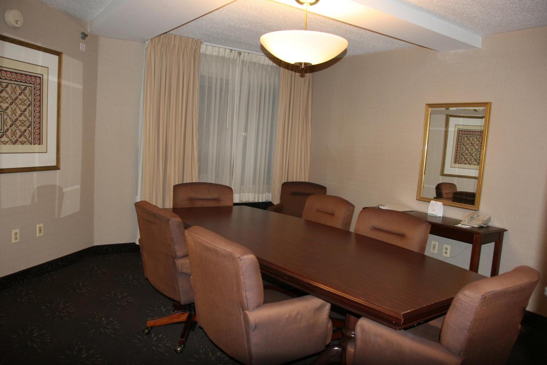 Holiday Inn Budd Lake - Rockaway Area by IHG photo 6