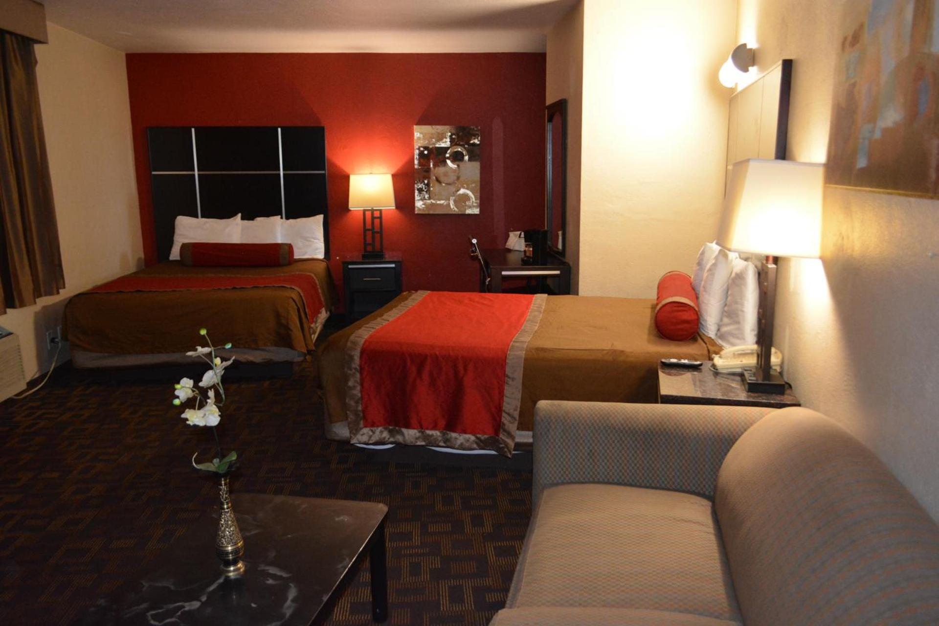 Harbor Inn & Suites Oceanside photo 10