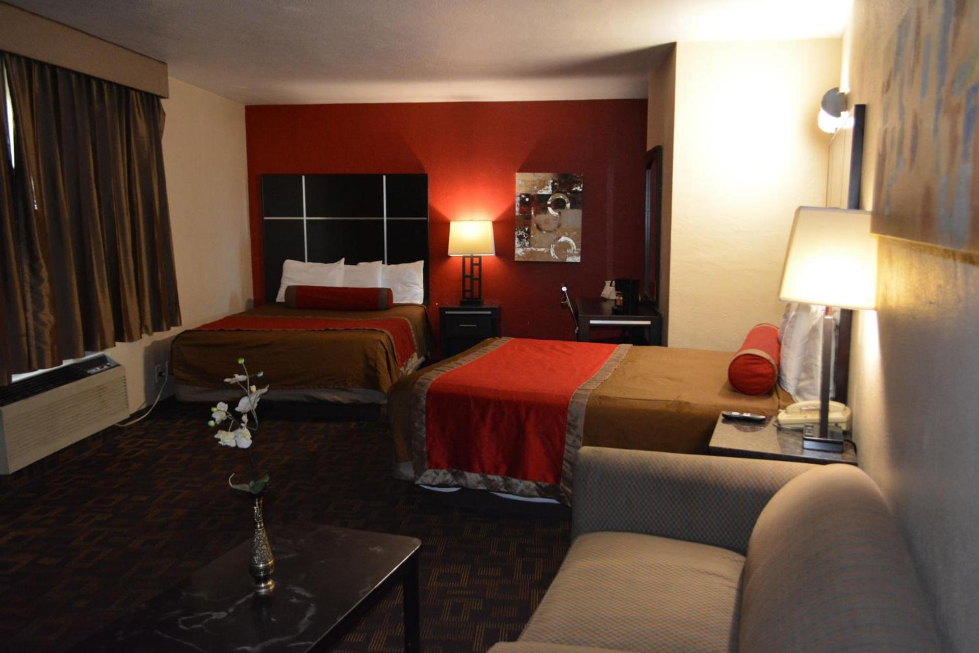 Harbor Inn & Suites Oceanside photo 15