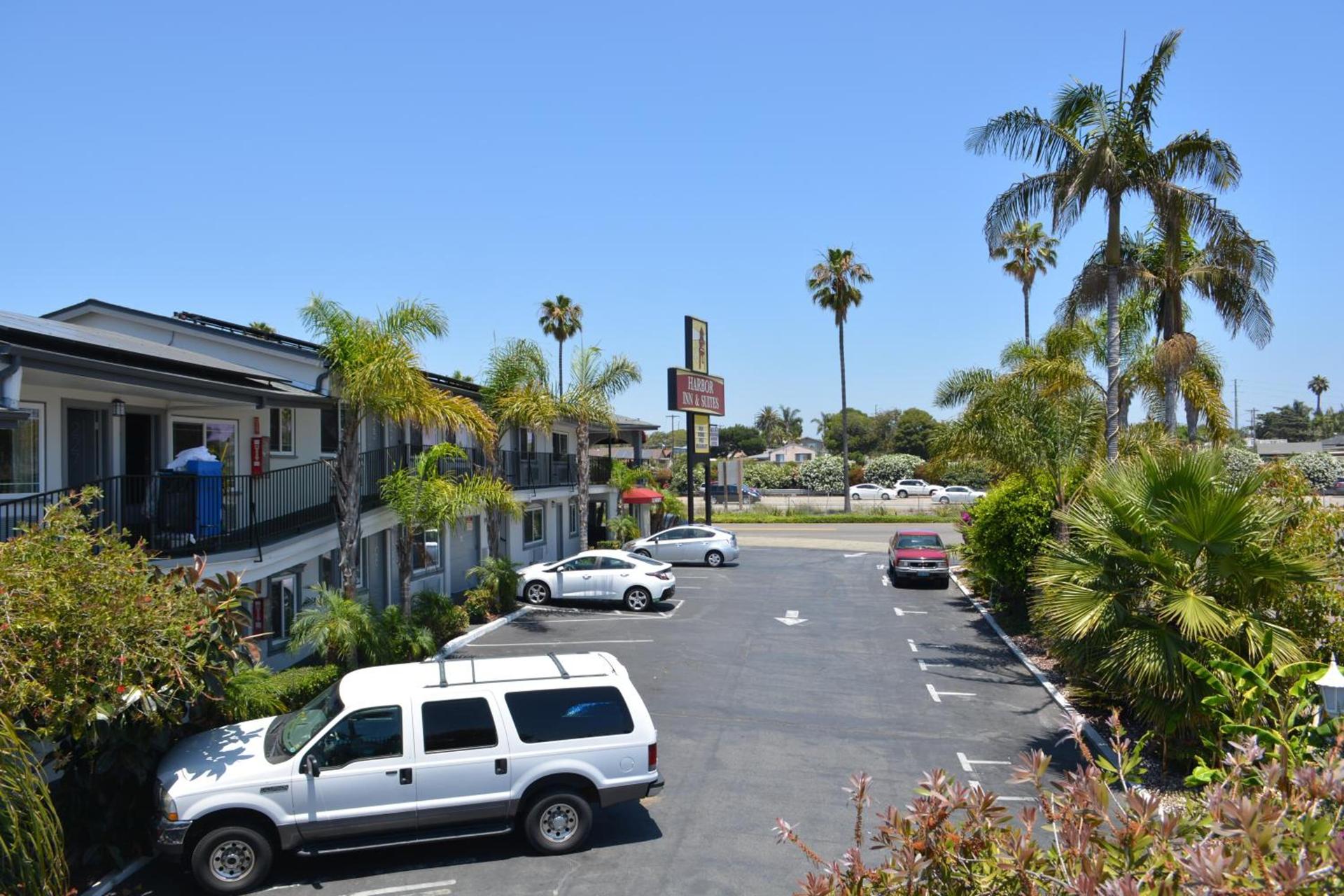 Harbor Inn & Suites Oceanside photo 17