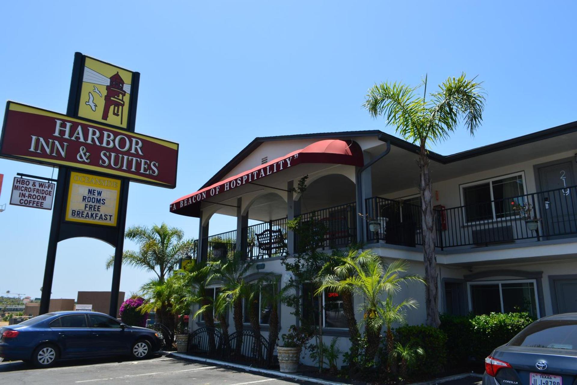 Harbor Inn & Suites Oceanside photo 2