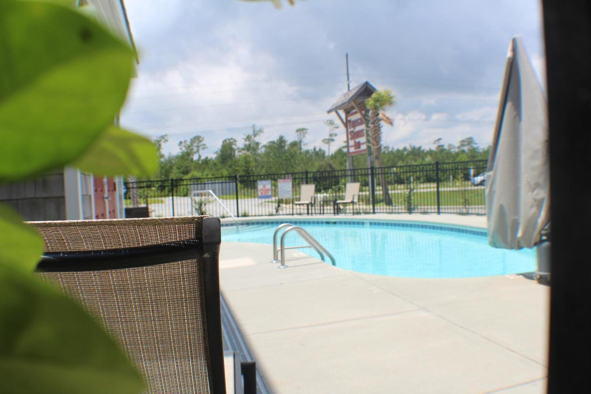 Topsail Shores Inn photo 10