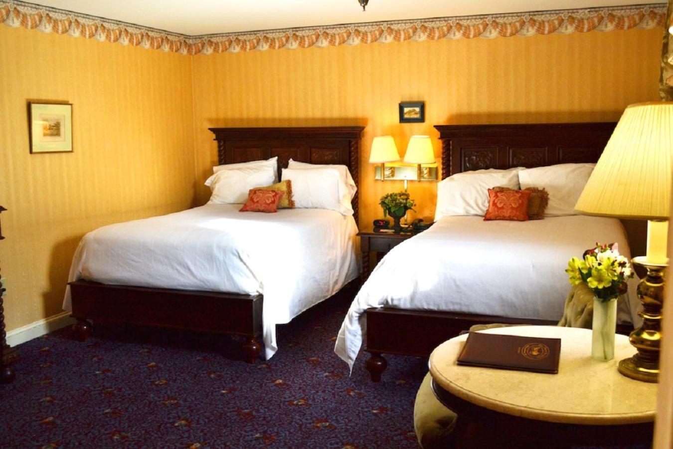 The Inn at Saratoga photo 20