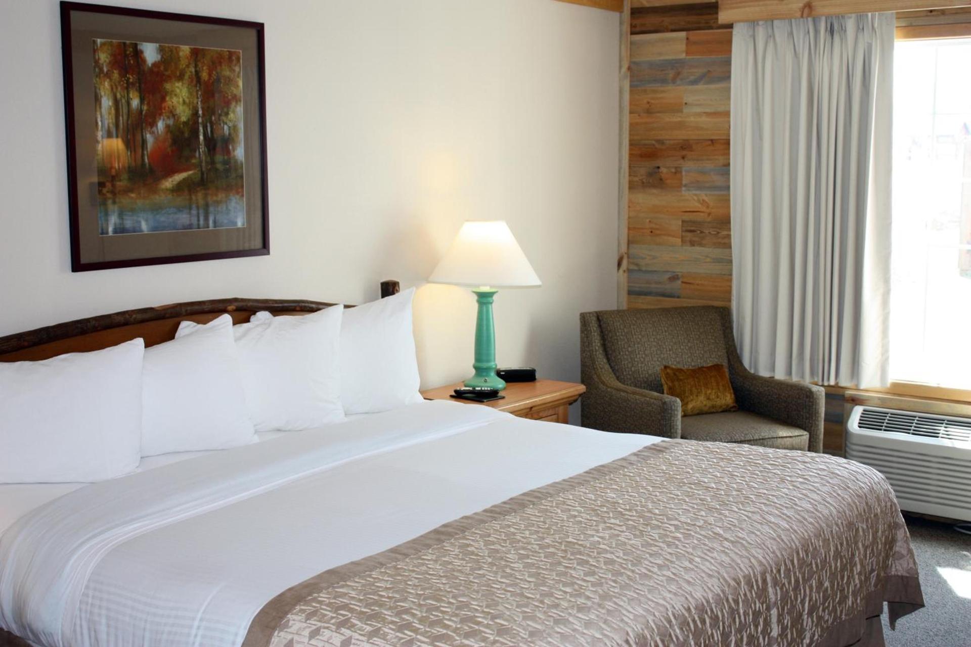 Flat Creek Lodge photo 12