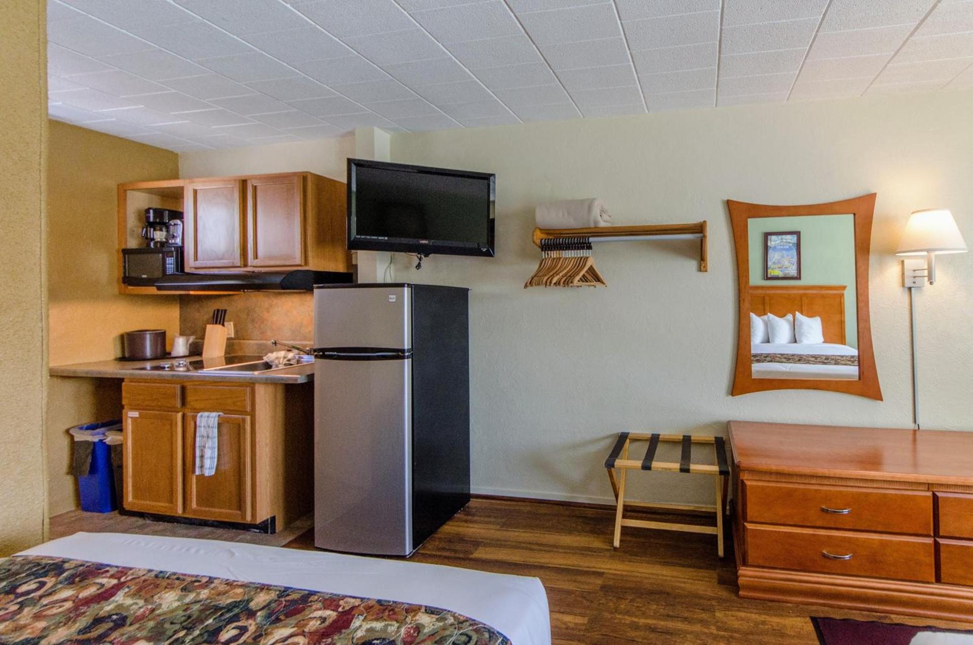 Marlane Motel photo 33