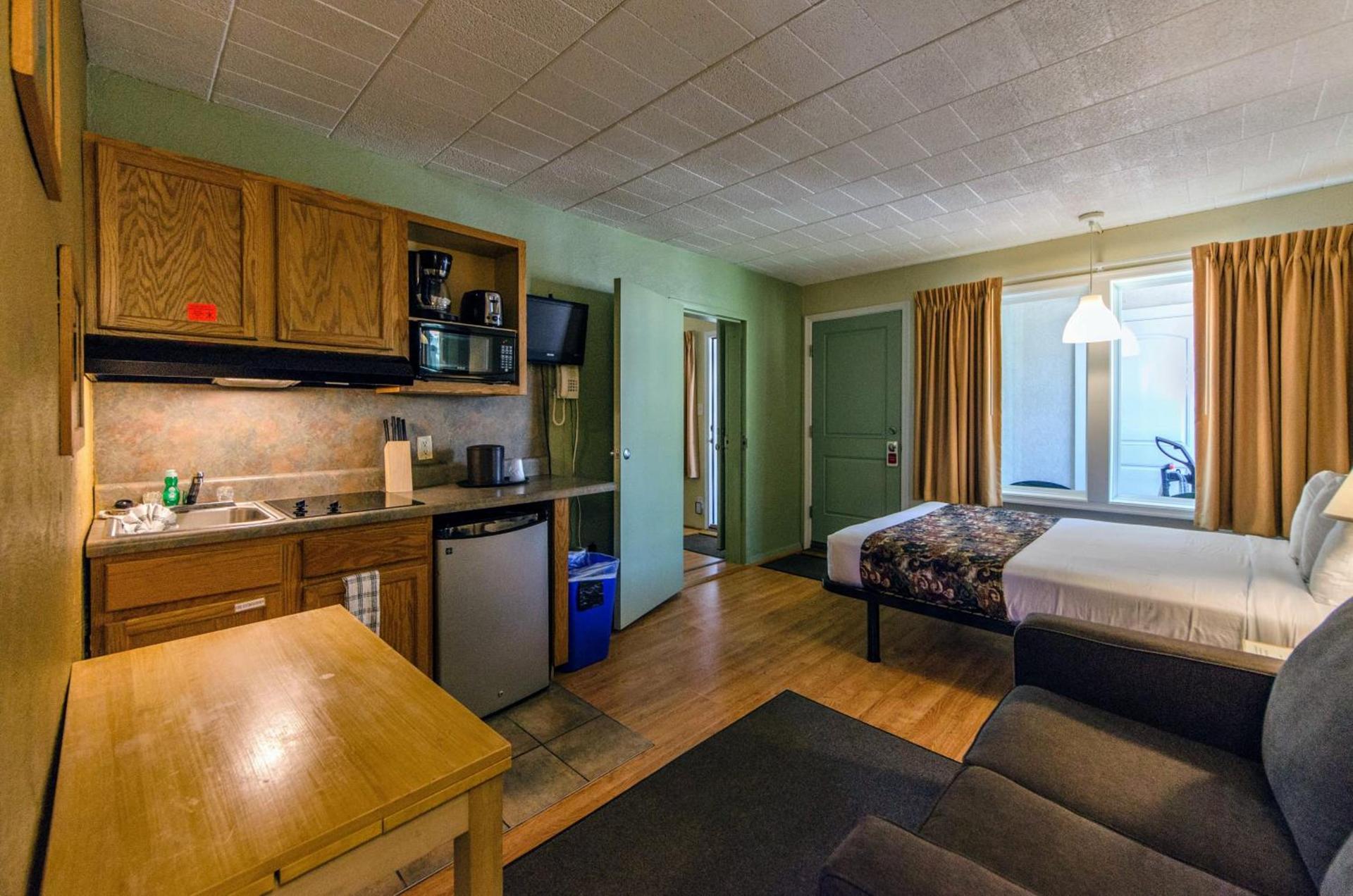 Marlane Motel photo 4