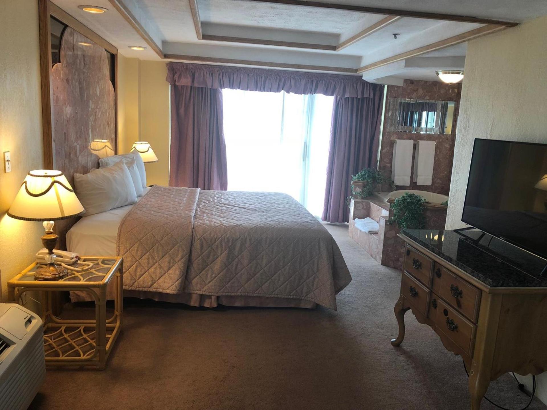 Riveredge Resort Hotel photo 9