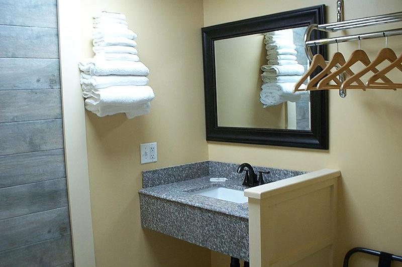 Aztec Ocean Resort photo 28