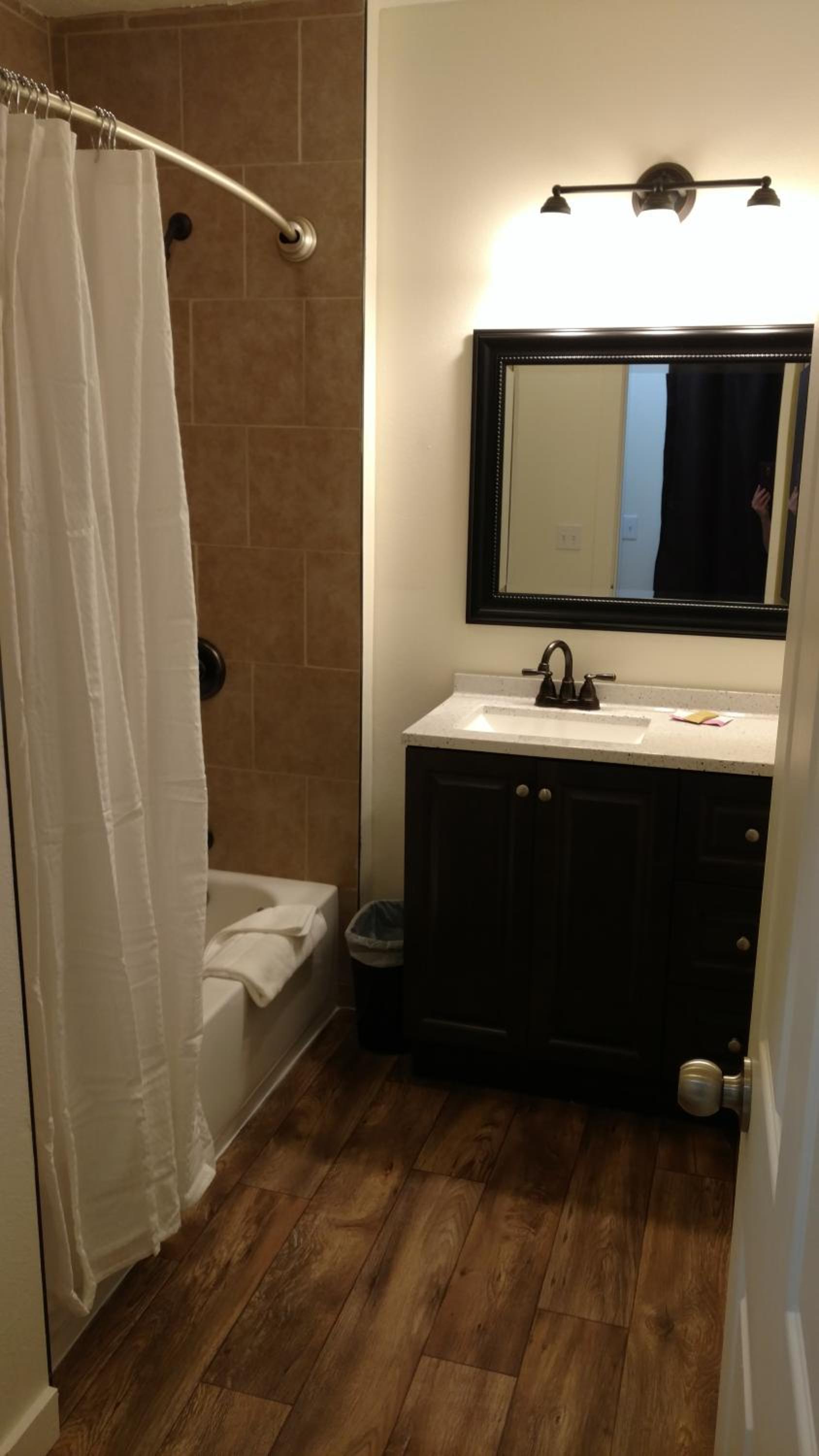 Cattlemen Motel photo 17