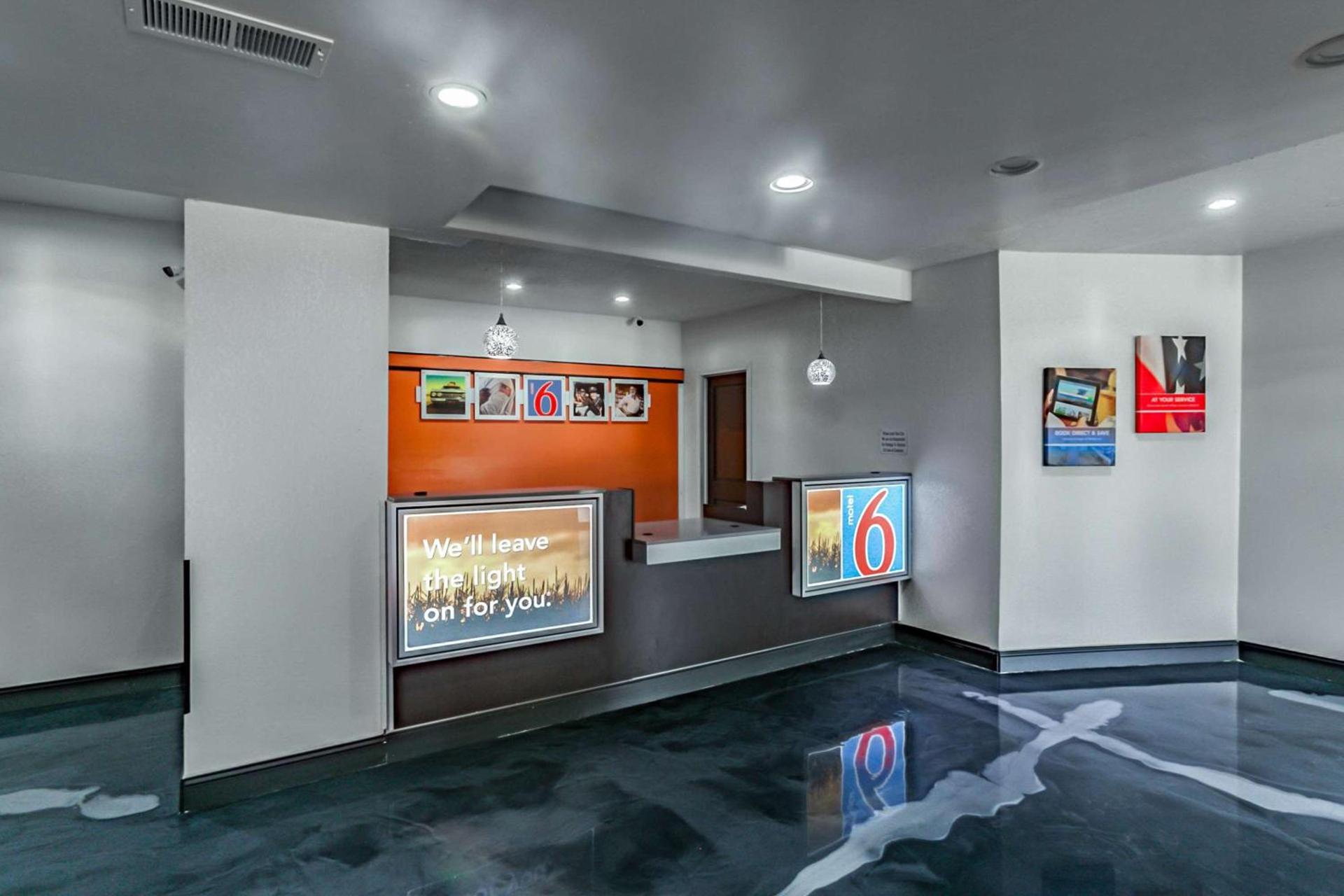 Motel 6-Augusta, KS photo 21