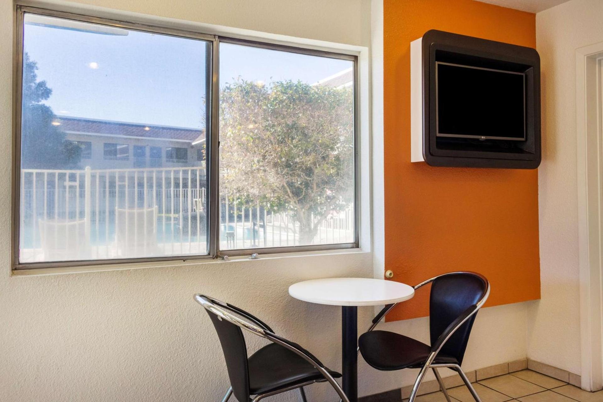 Motel 6-Mojave, CA photo 25