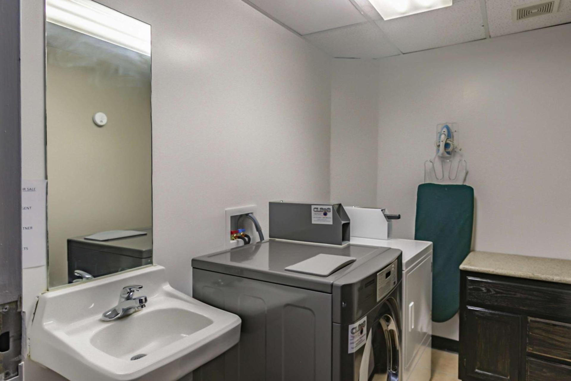 Motel 6-Augusta, KS photo 29