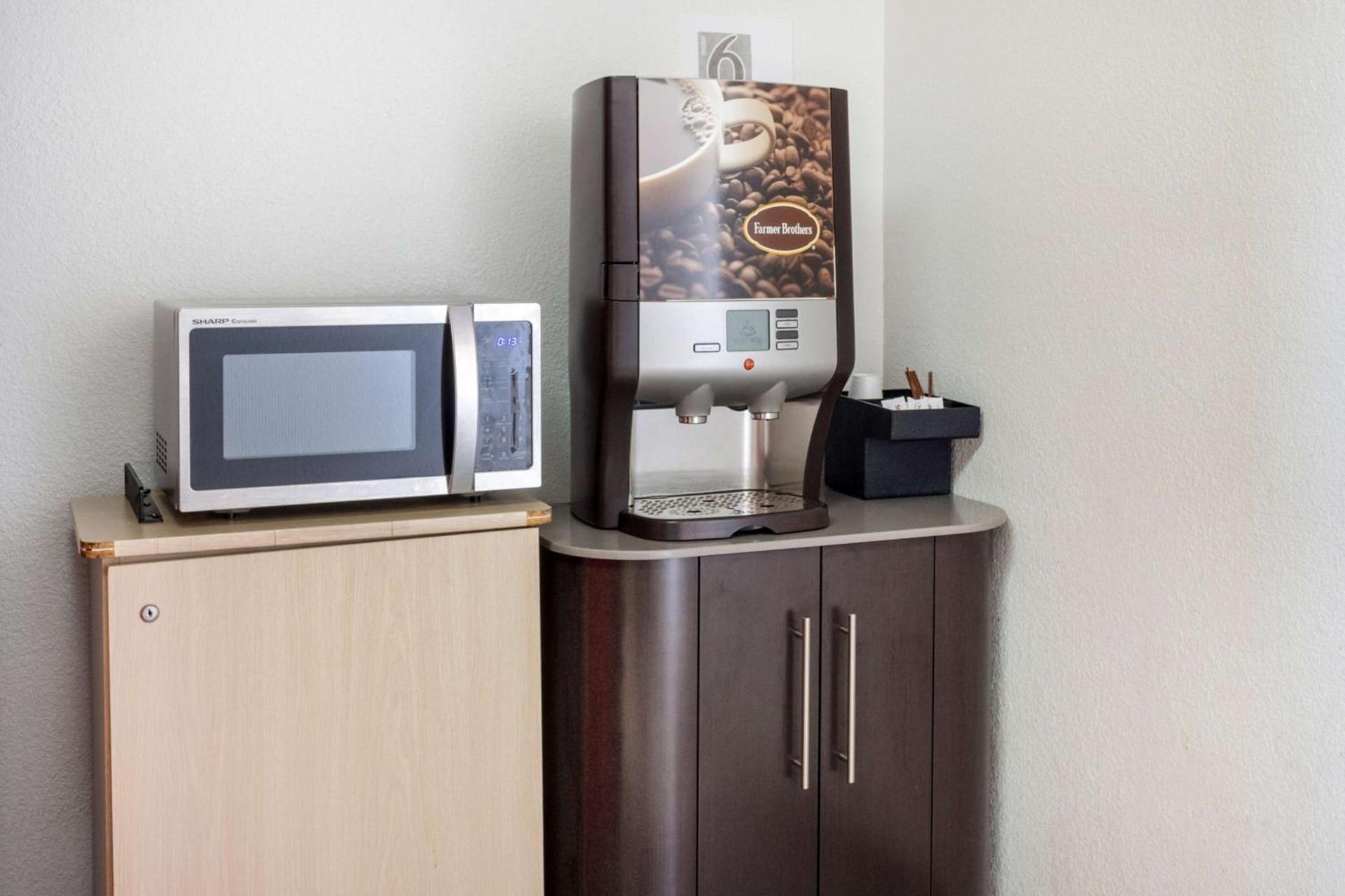Motel 6-Mojave, CA photo 28