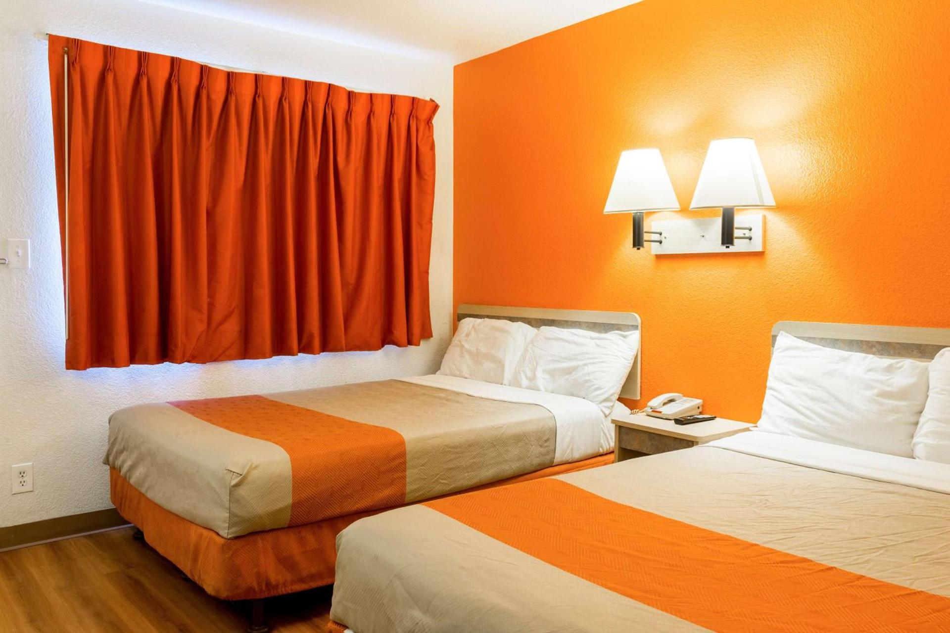 Motel 6-Mojave, CA photo 9