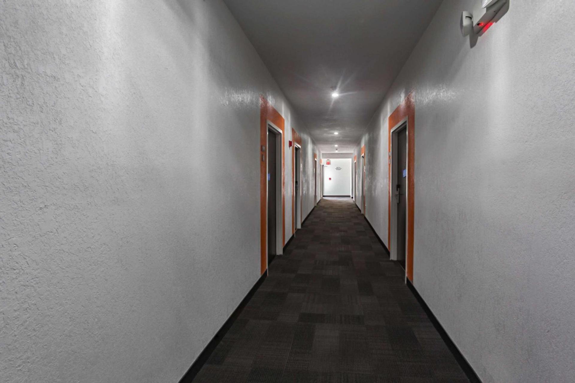 Motel 6-Augusta, KS photo 30