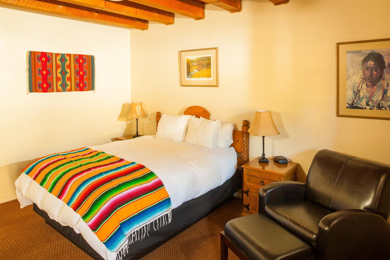 El Pueblo Lodge photo 16