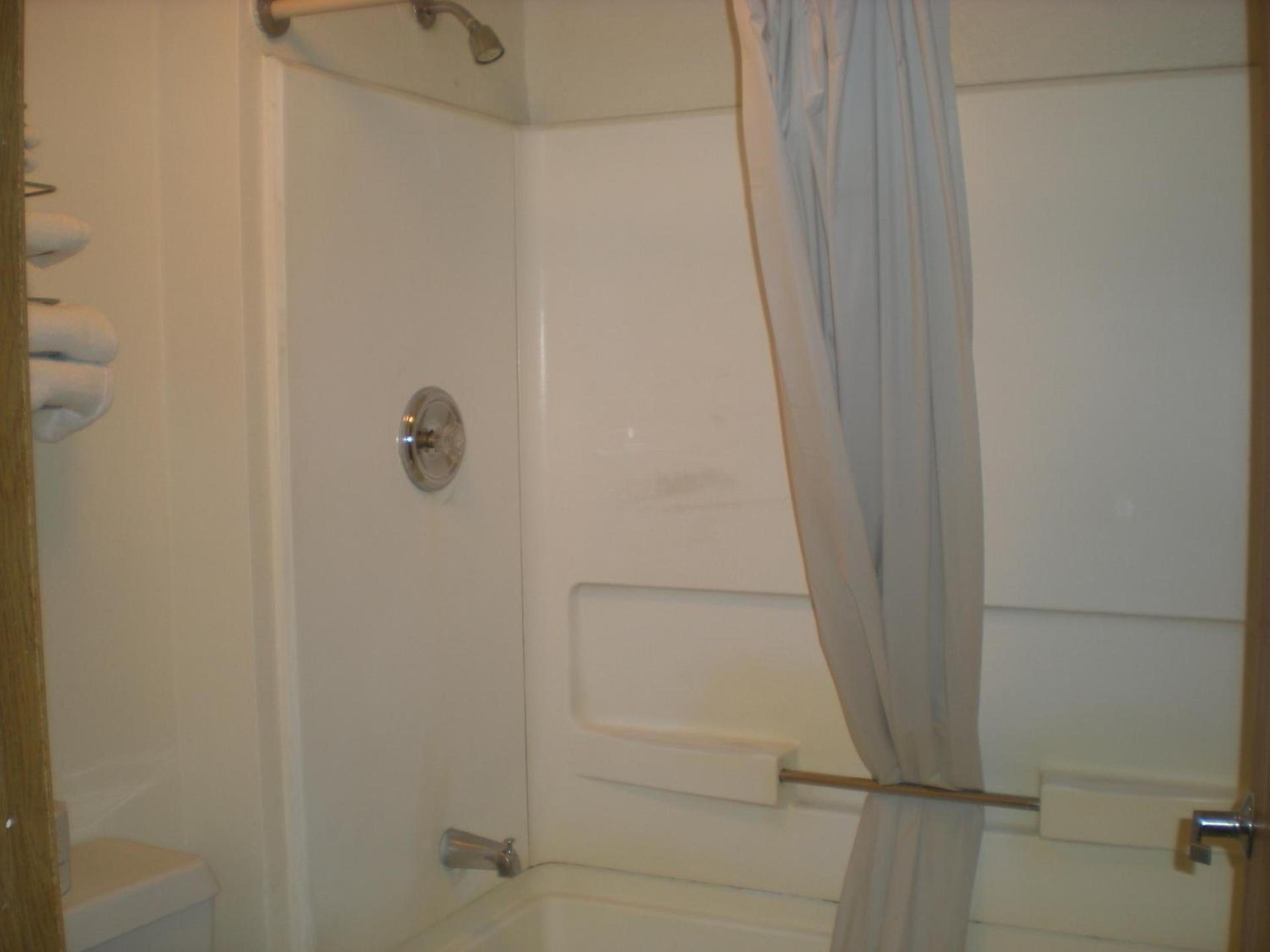 Travelers Inn - Phoenix photo 29