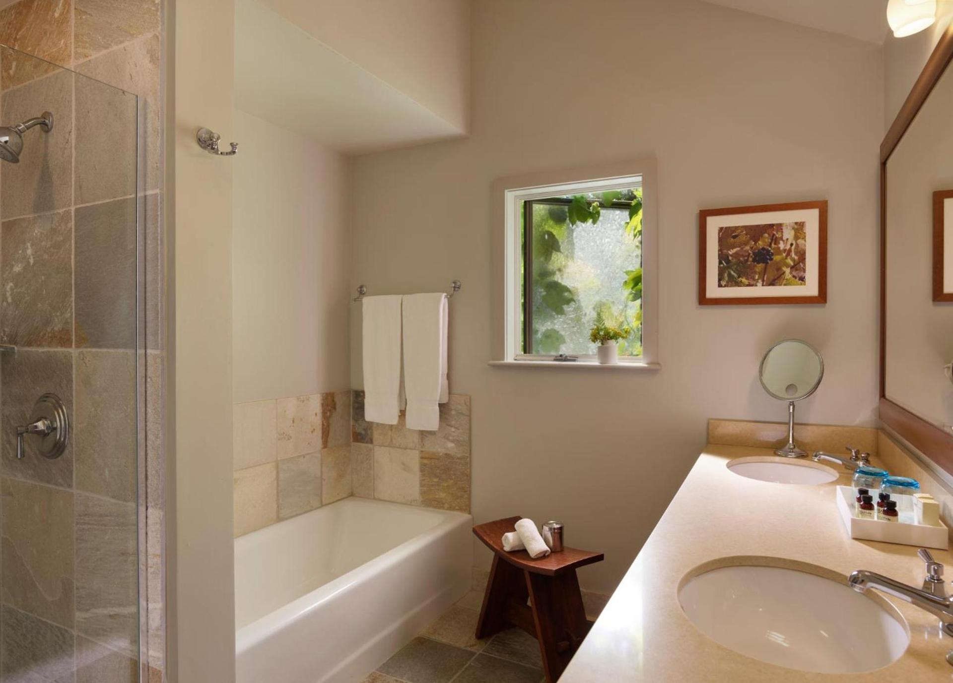Harvest Inn photo 33