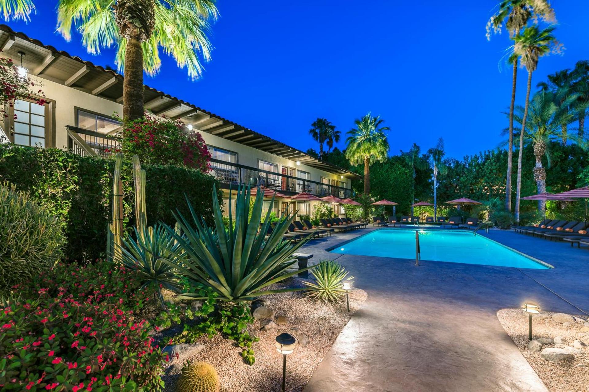 Santiago Resort - Palm Springs Premier Gay Men’s Resort photo 40