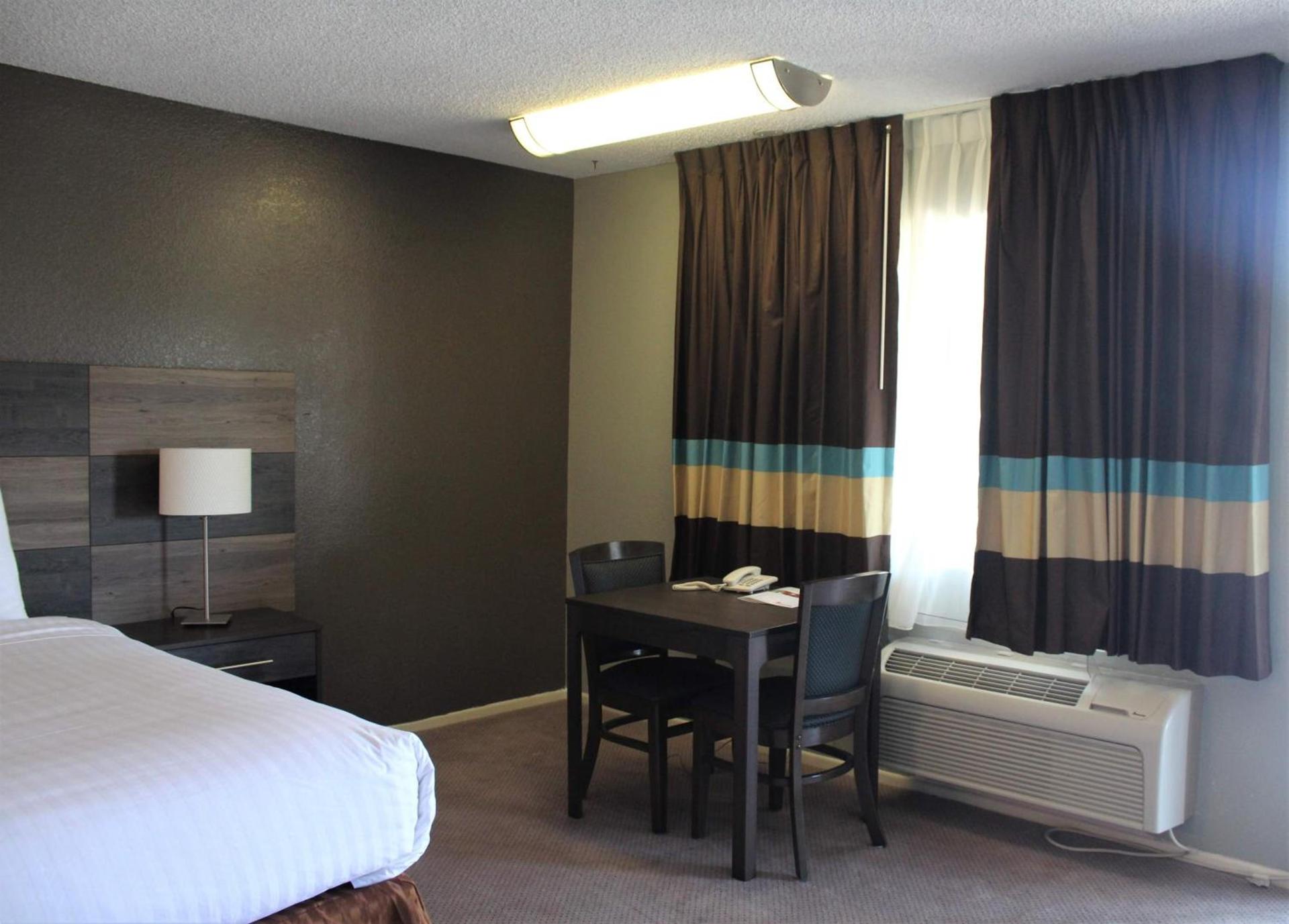 Cozy Inn photo 43