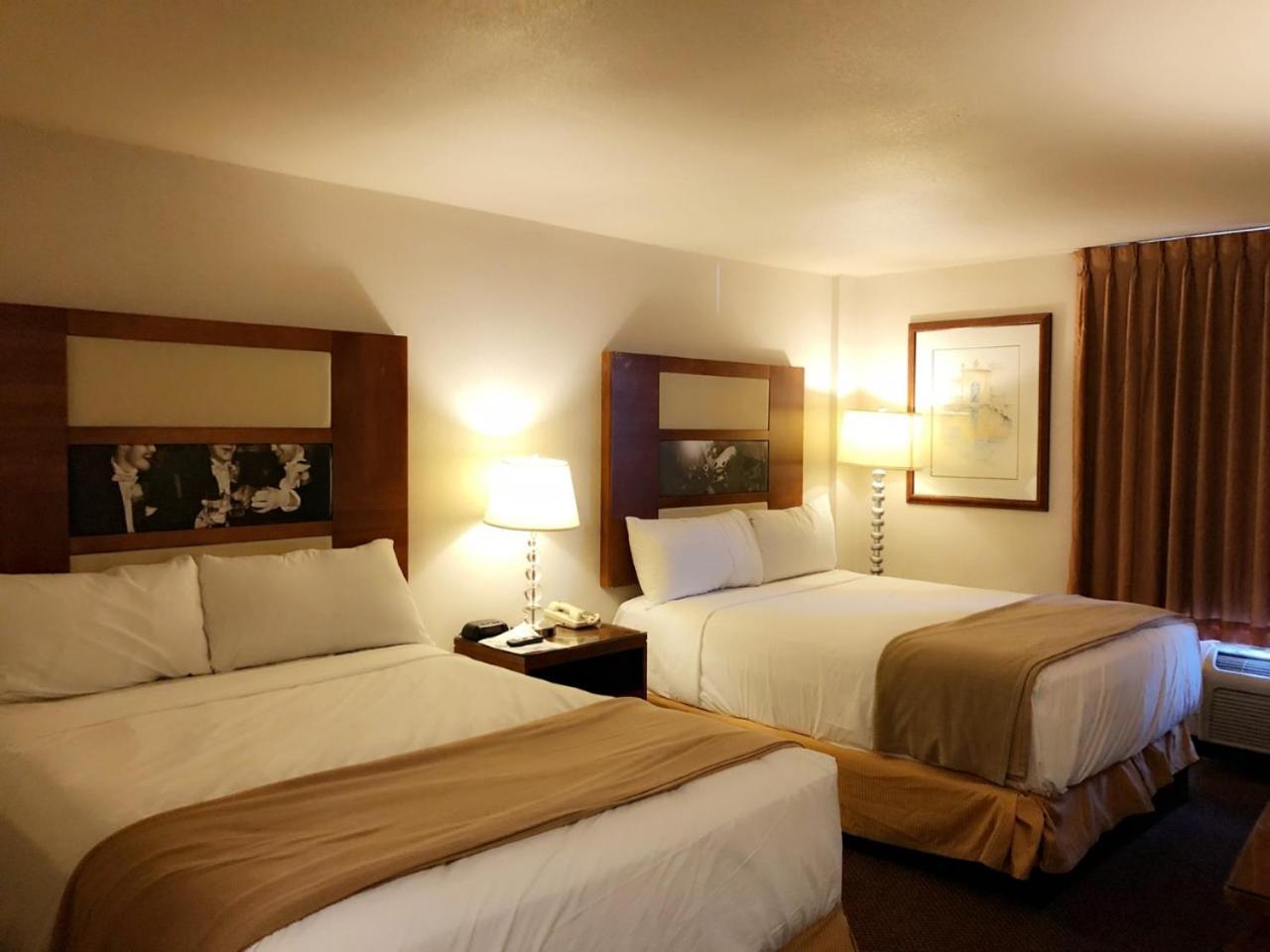 Sunrise Inn photo 70