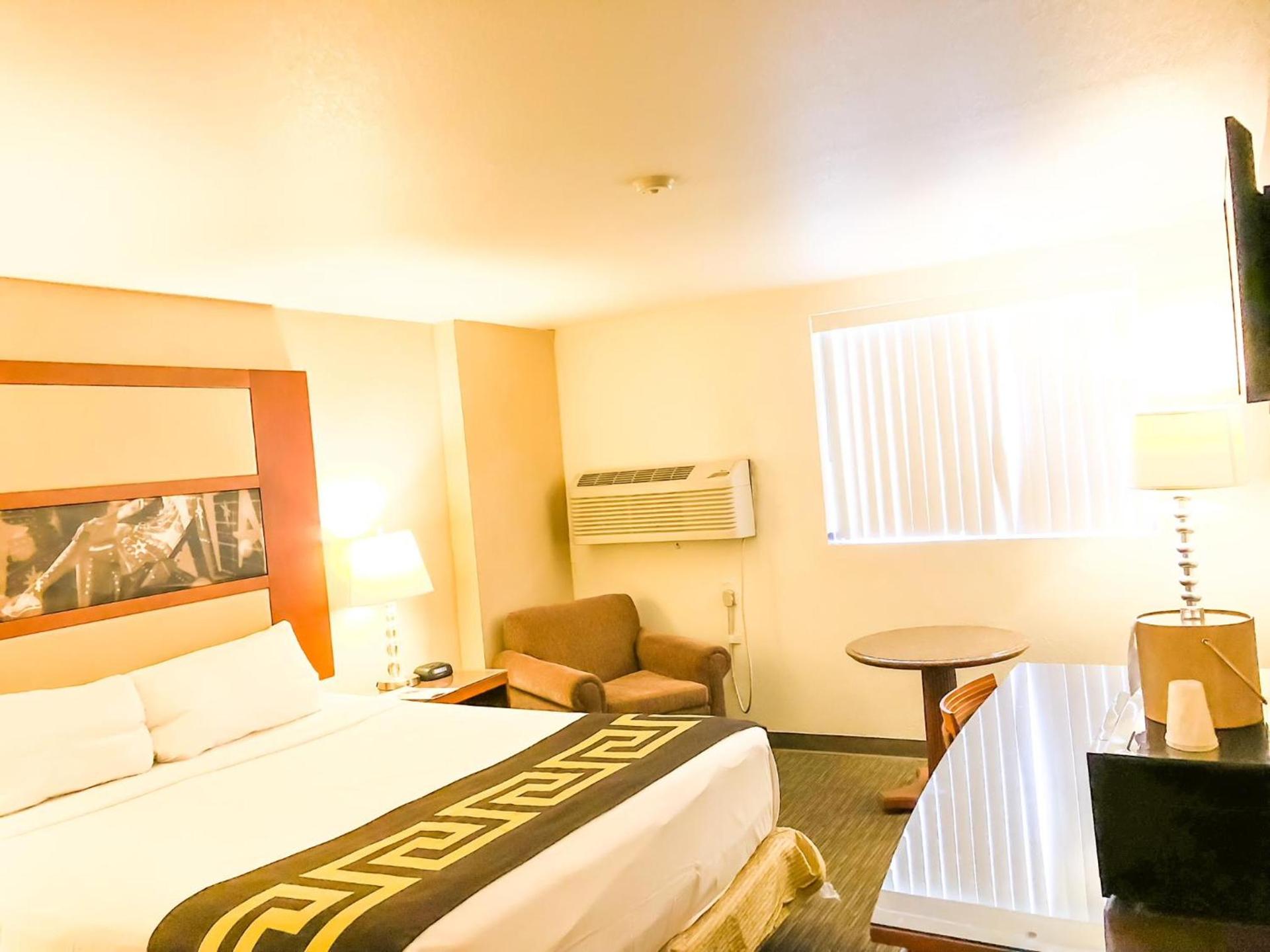 Sunrise Inn photo 66