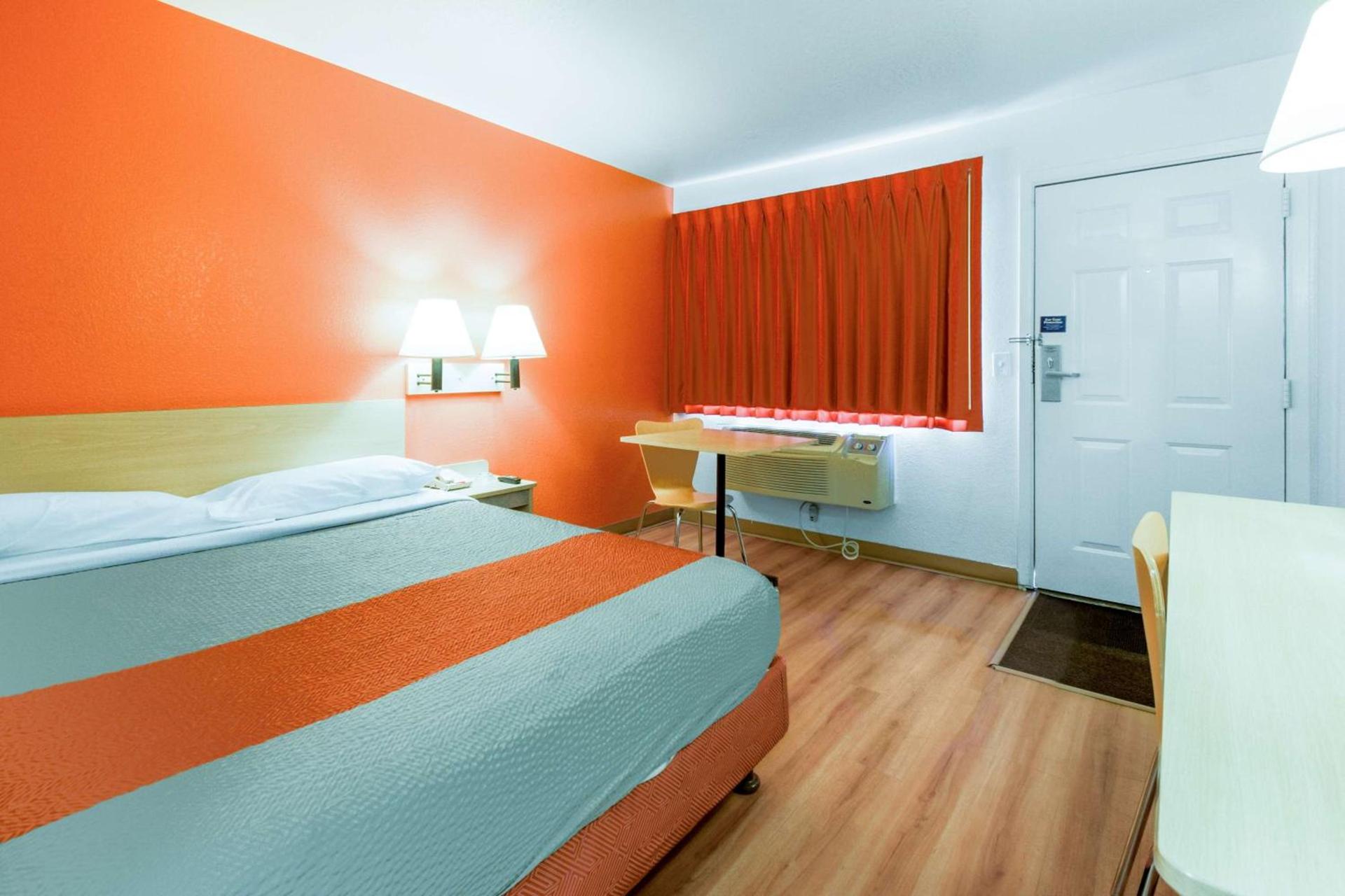 Motel 6-Kelso, WA - Mt. St. Helens photo 4