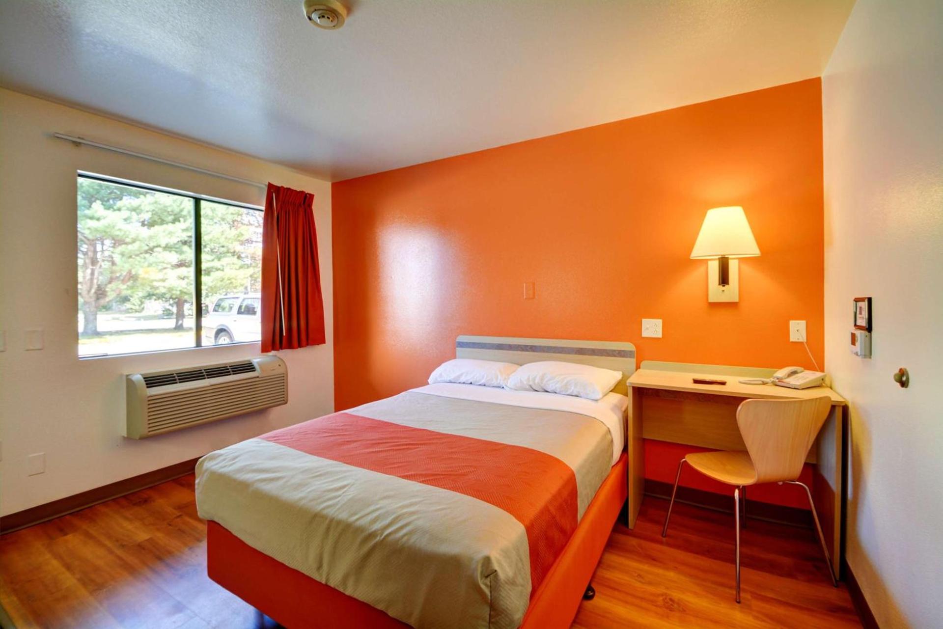 Motel 6-Windsor Locks, CT - Hartford photo 19