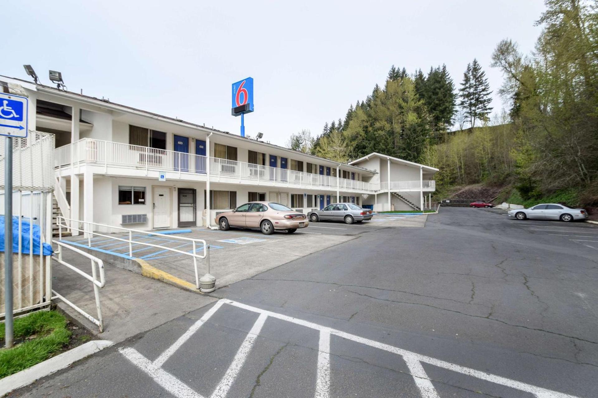 Motel 6-Kelso, WA - Mt. St. Helens photo 3