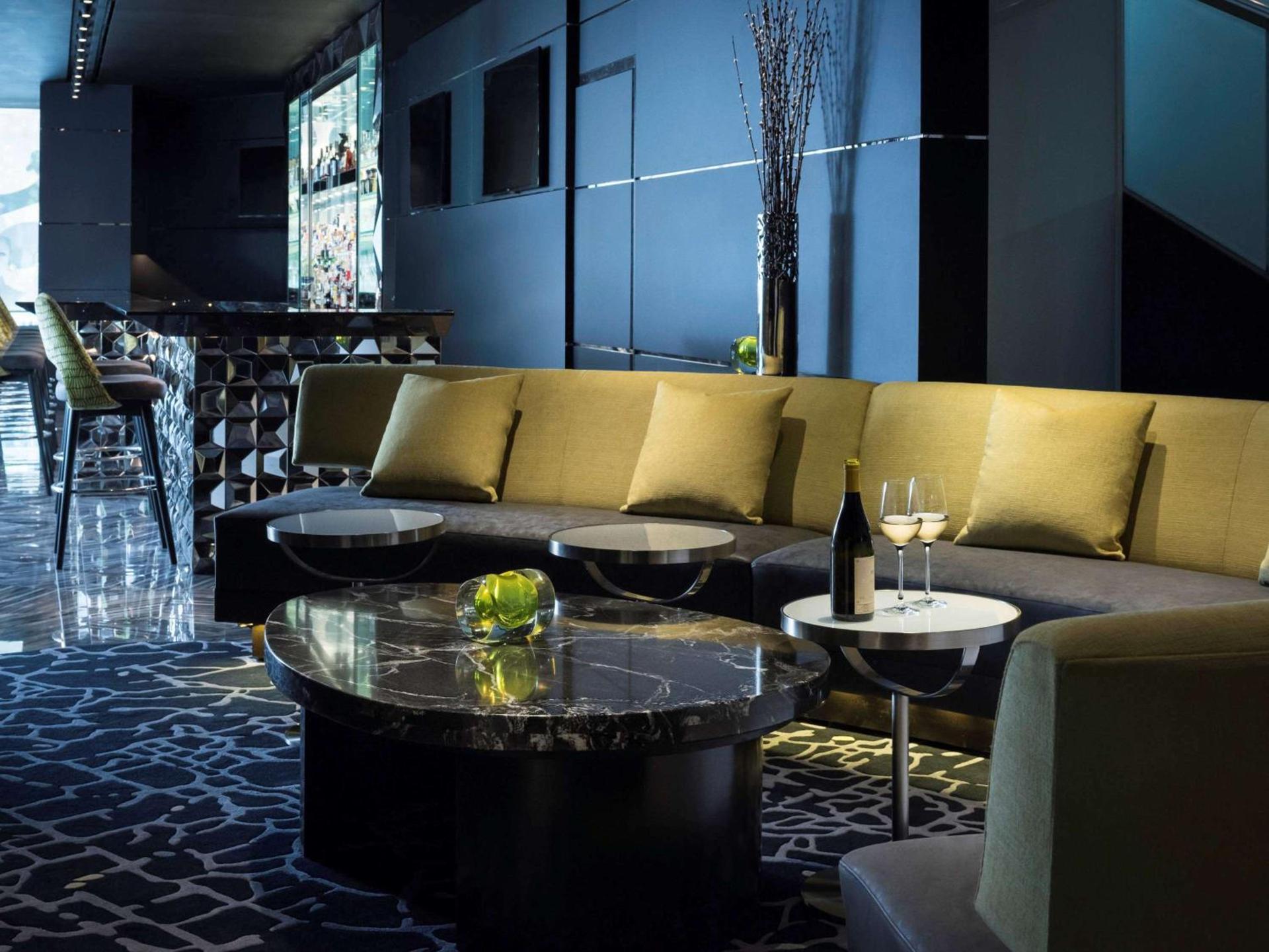 Sofitel Chicago Magnificent Mile photo 96