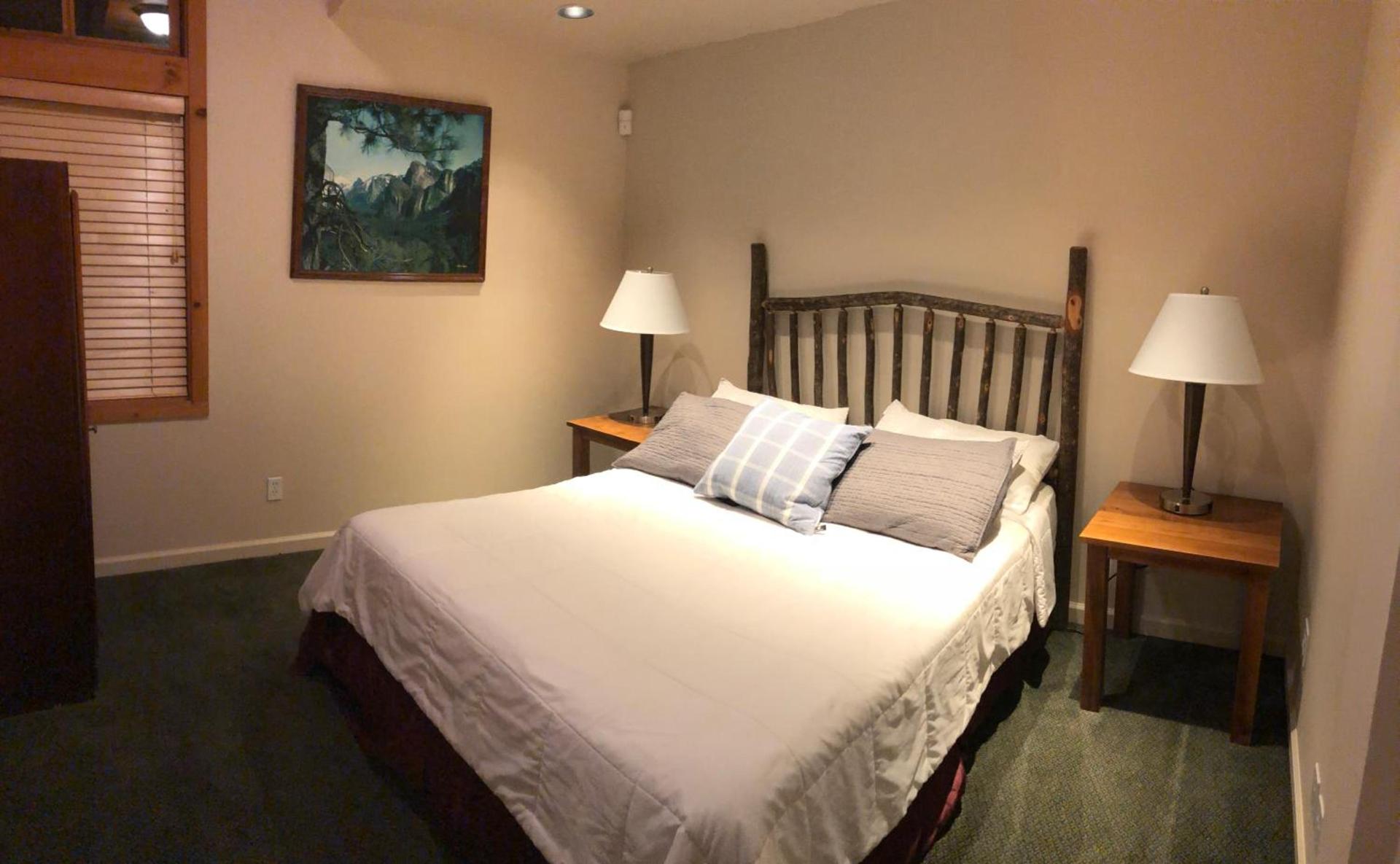 Yosemite View Lodge photo 74