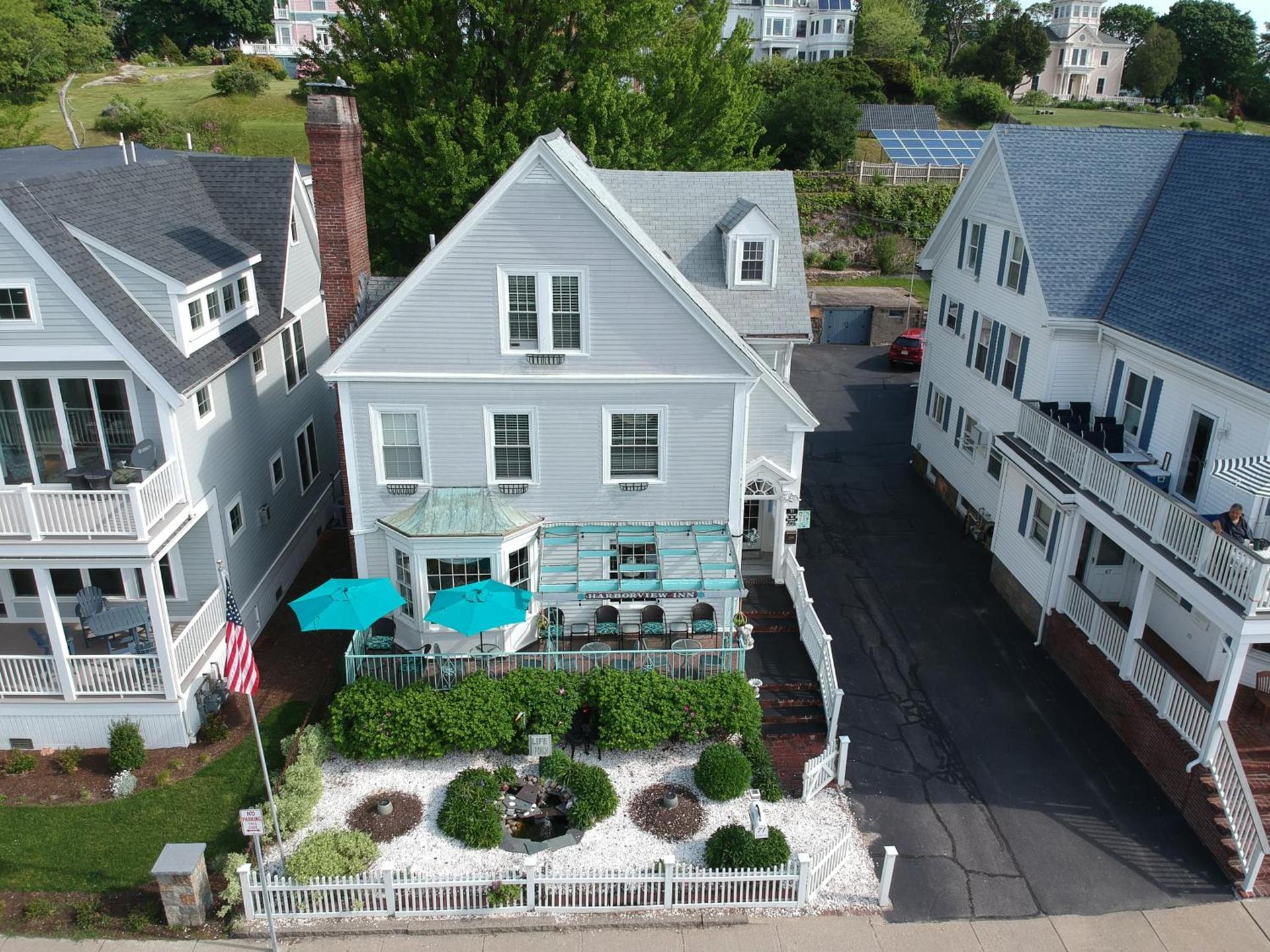 Harborview Inn photo 5