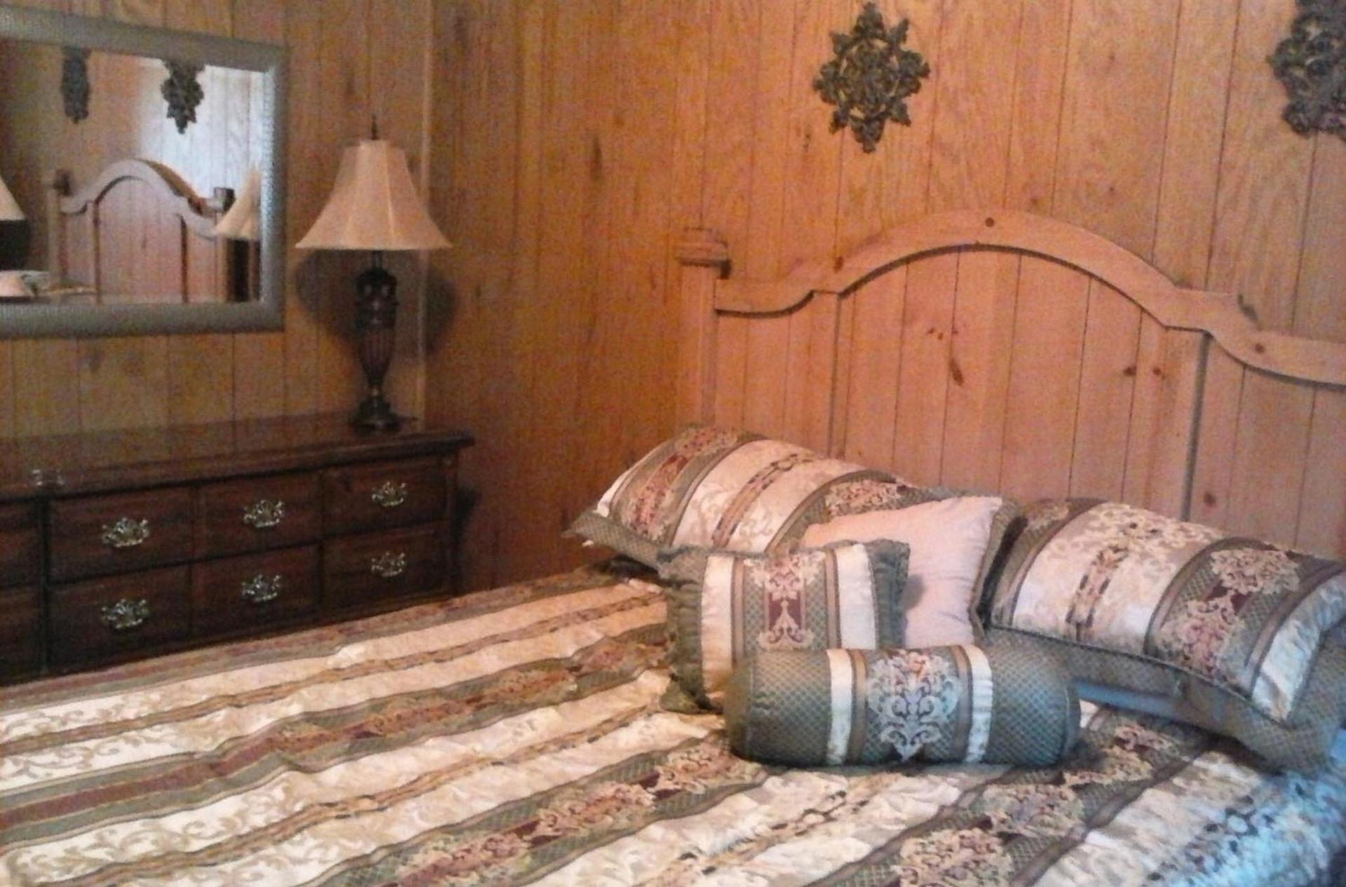 Phillips Historic Motel & Cottages photo 50