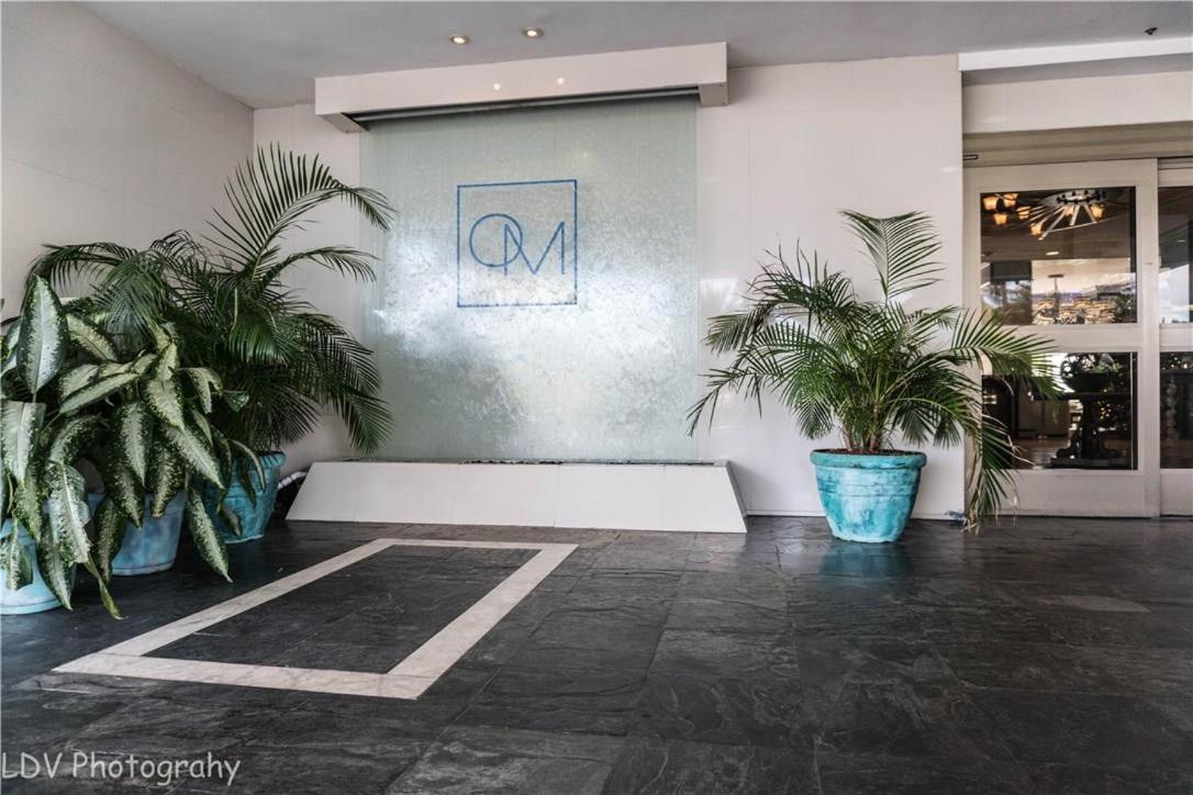 Oceanview on SAND located in Ocean Manor Resort Fort Lauderdale Beach 2 bed 2 bath spacious corner unit partial ocean view photo 3