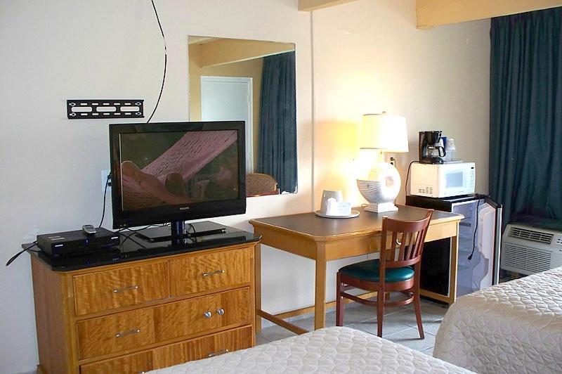 Aztec Ocean Resort photo 9