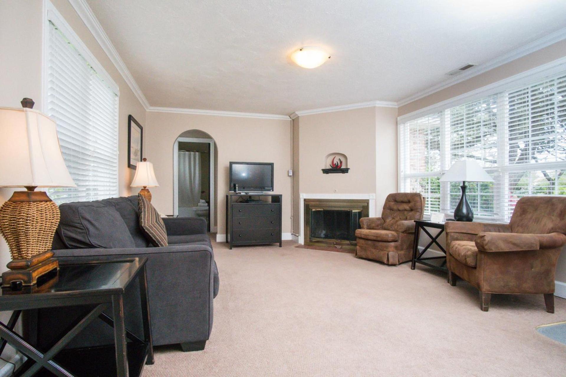 Ecola Creek Lodge photo 24
