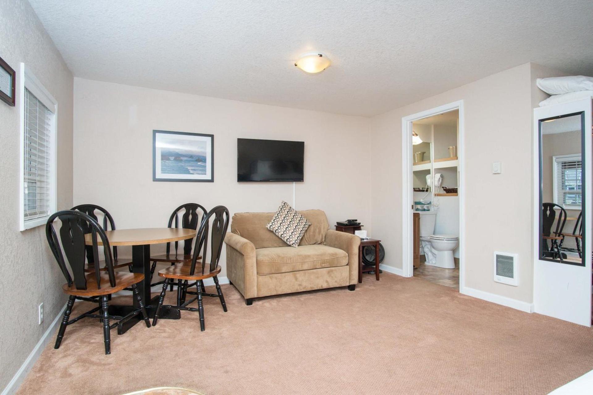 Ecola Creek Lodge photo 14