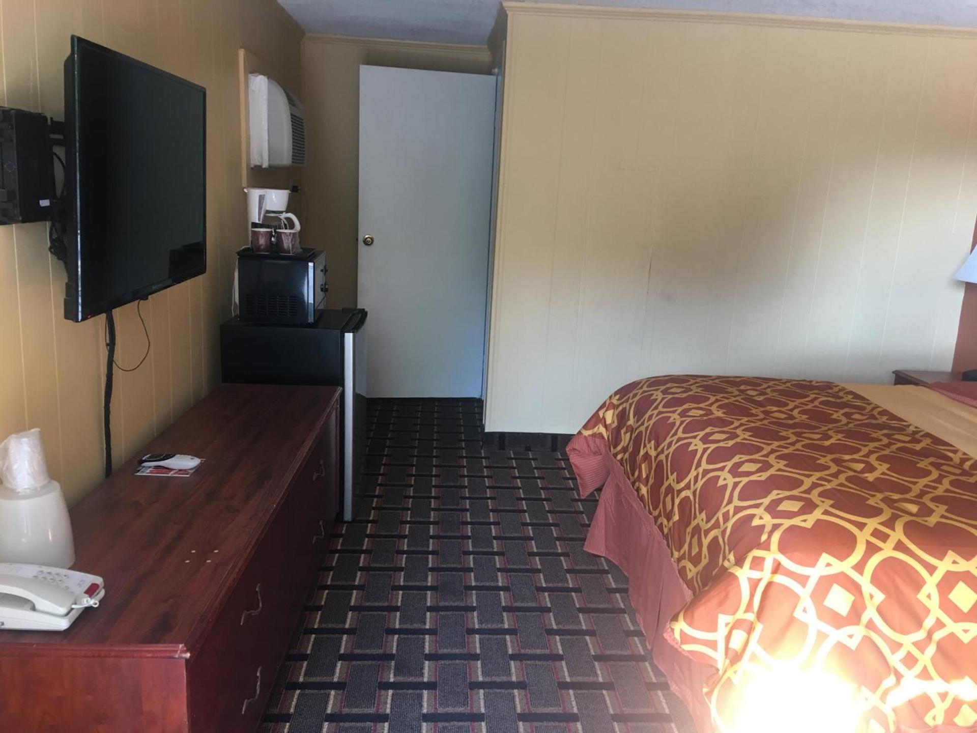 Royal Inn photo 15