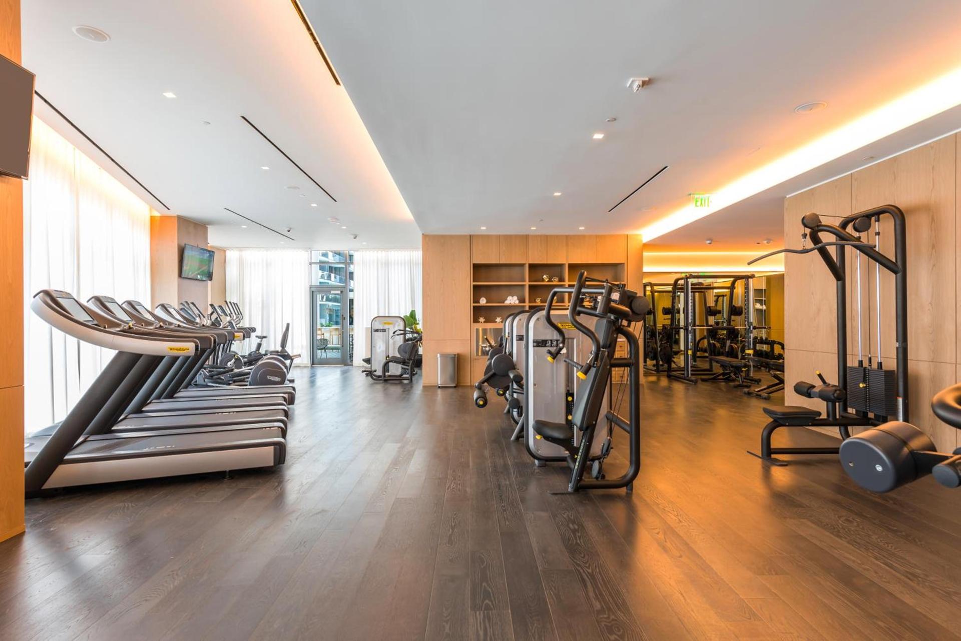 SLS LUX Brickell photo 51