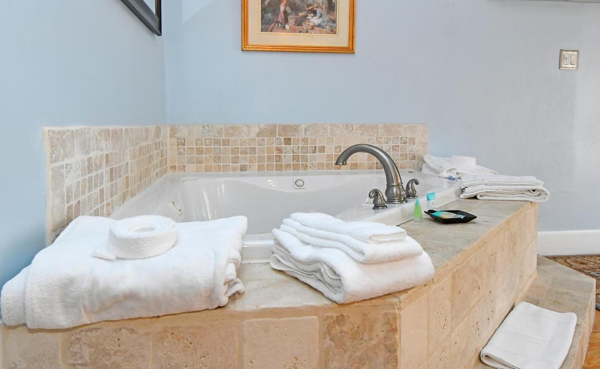 The Country Inn of Berkeley Springs photo 20